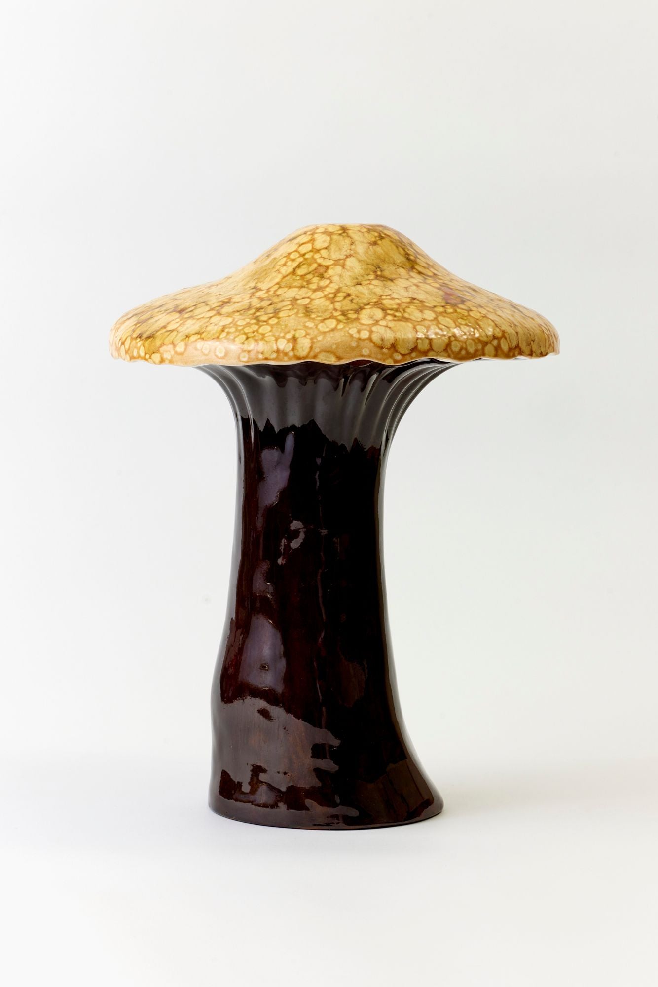 VINTAGE CERAMIC TOADSTOOL.