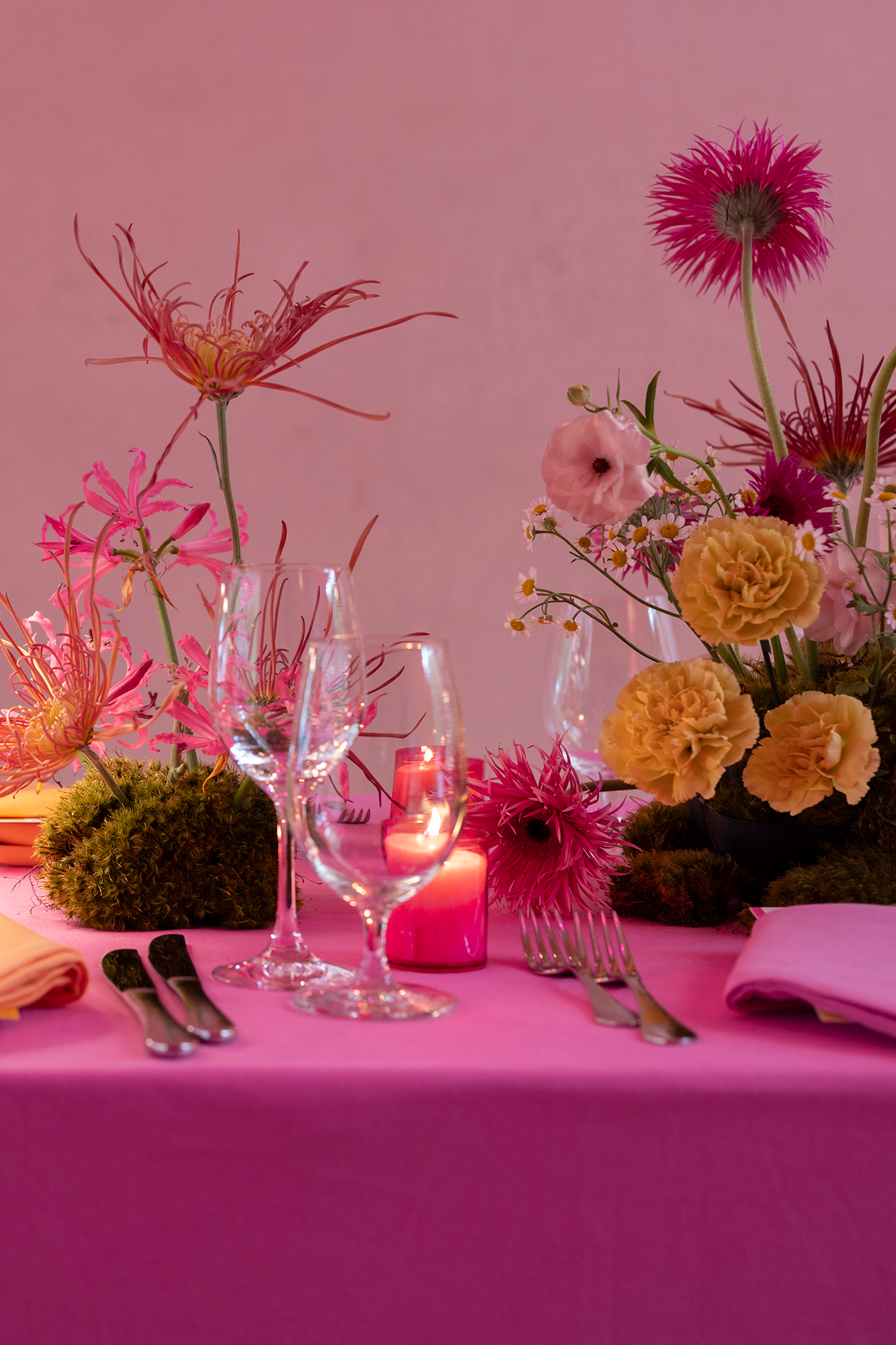 Pink commercial-grade cotton tablecloths.