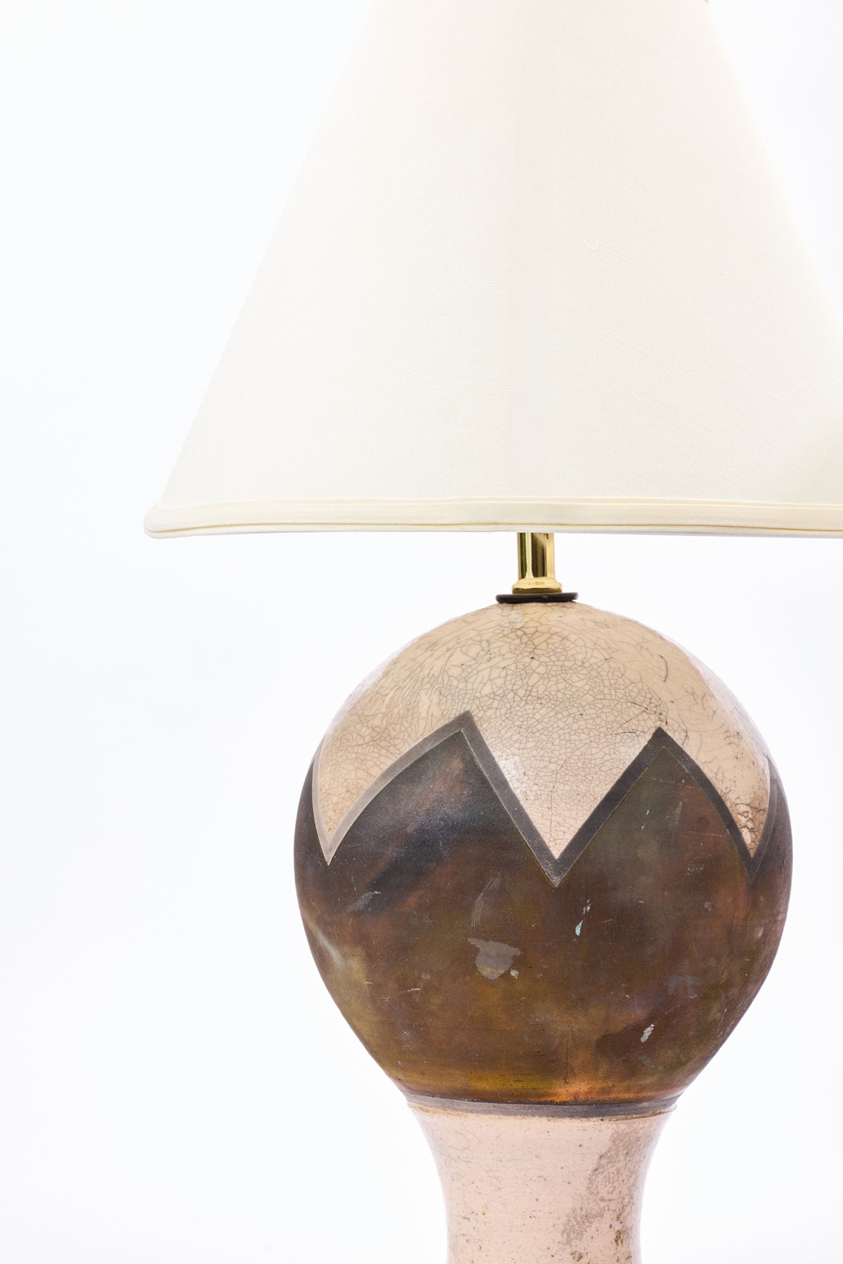 PAIR OF VINTAGE WHITE CRACKLE RAKU POTTERY LAMPS