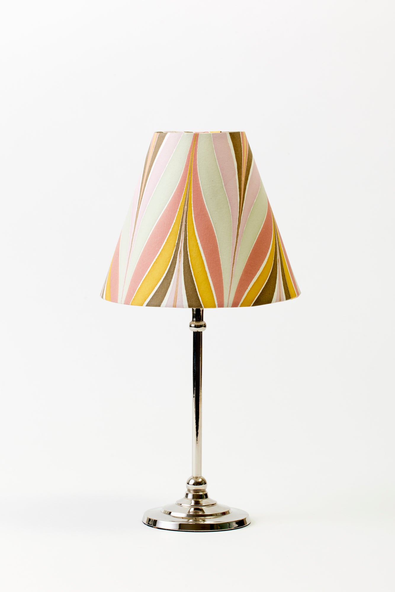 Marbled paper table lamp shade in Capri.