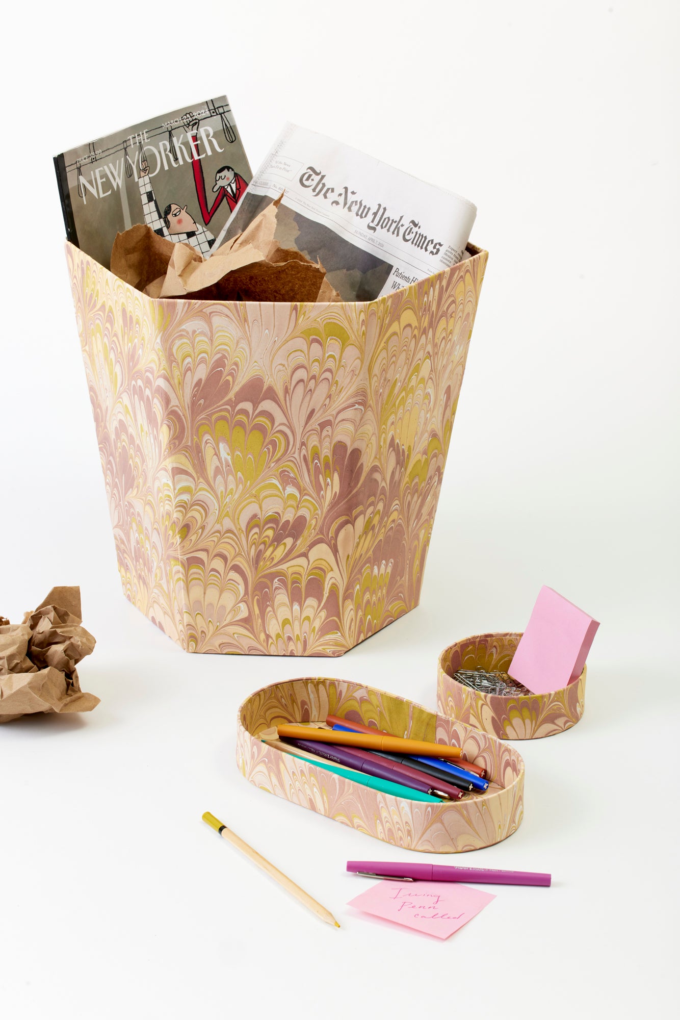 Marbled desk accessories.