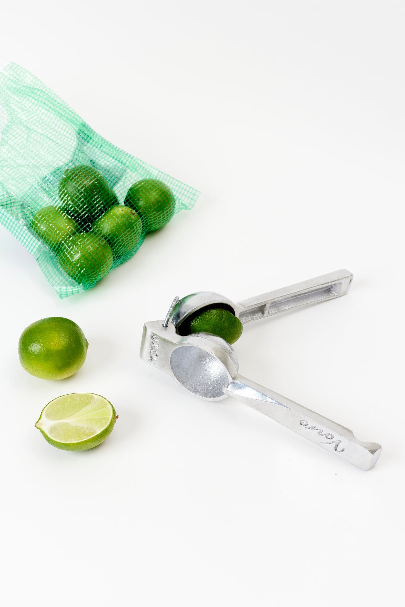 CITRUS HAND JUICER.