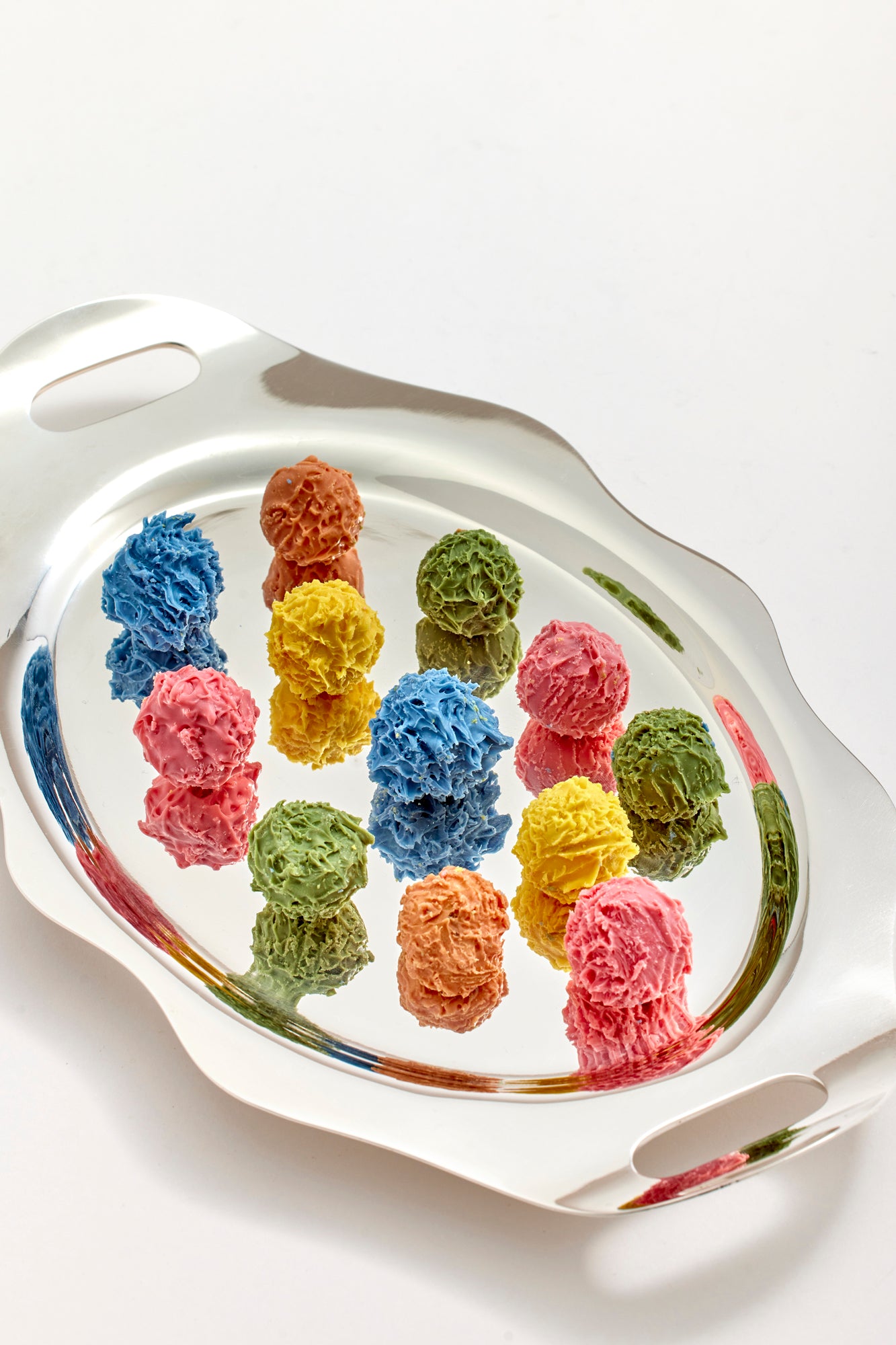 Liqueur-filled white chocolate truffles.