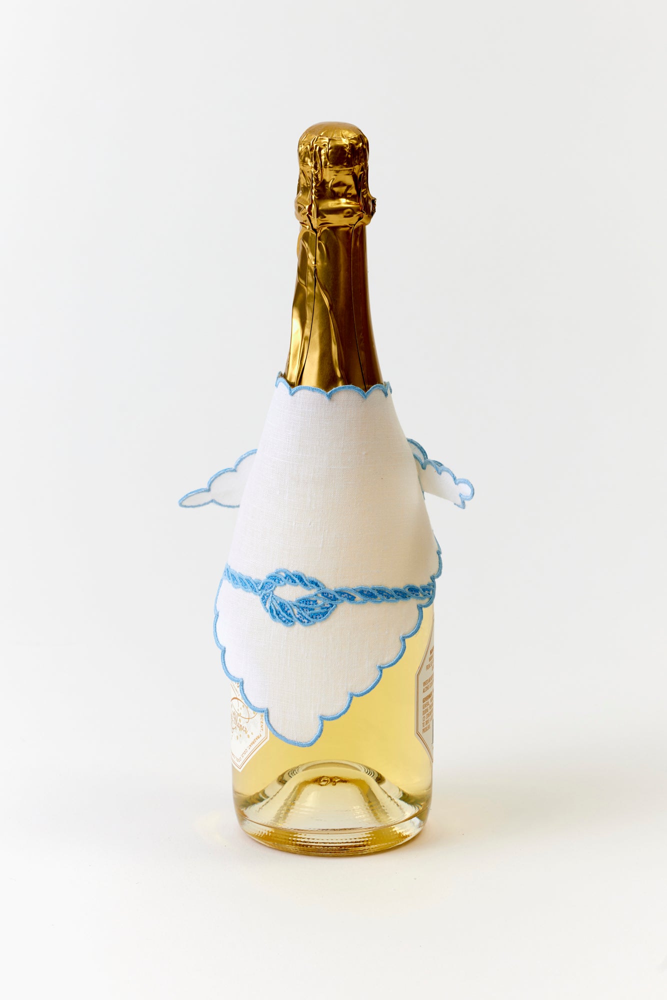 TIE ONE ON BOTTLE WRAP