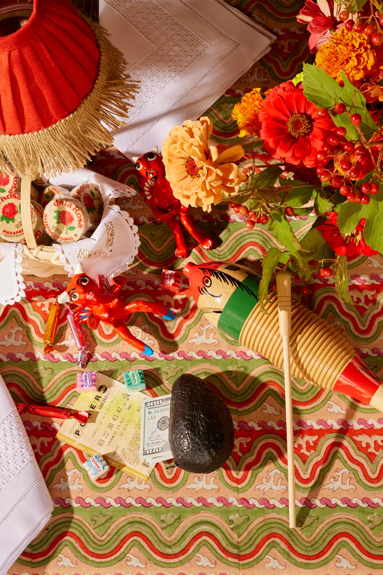 PICANTE FRINGED TABLE LAMP SHADE.