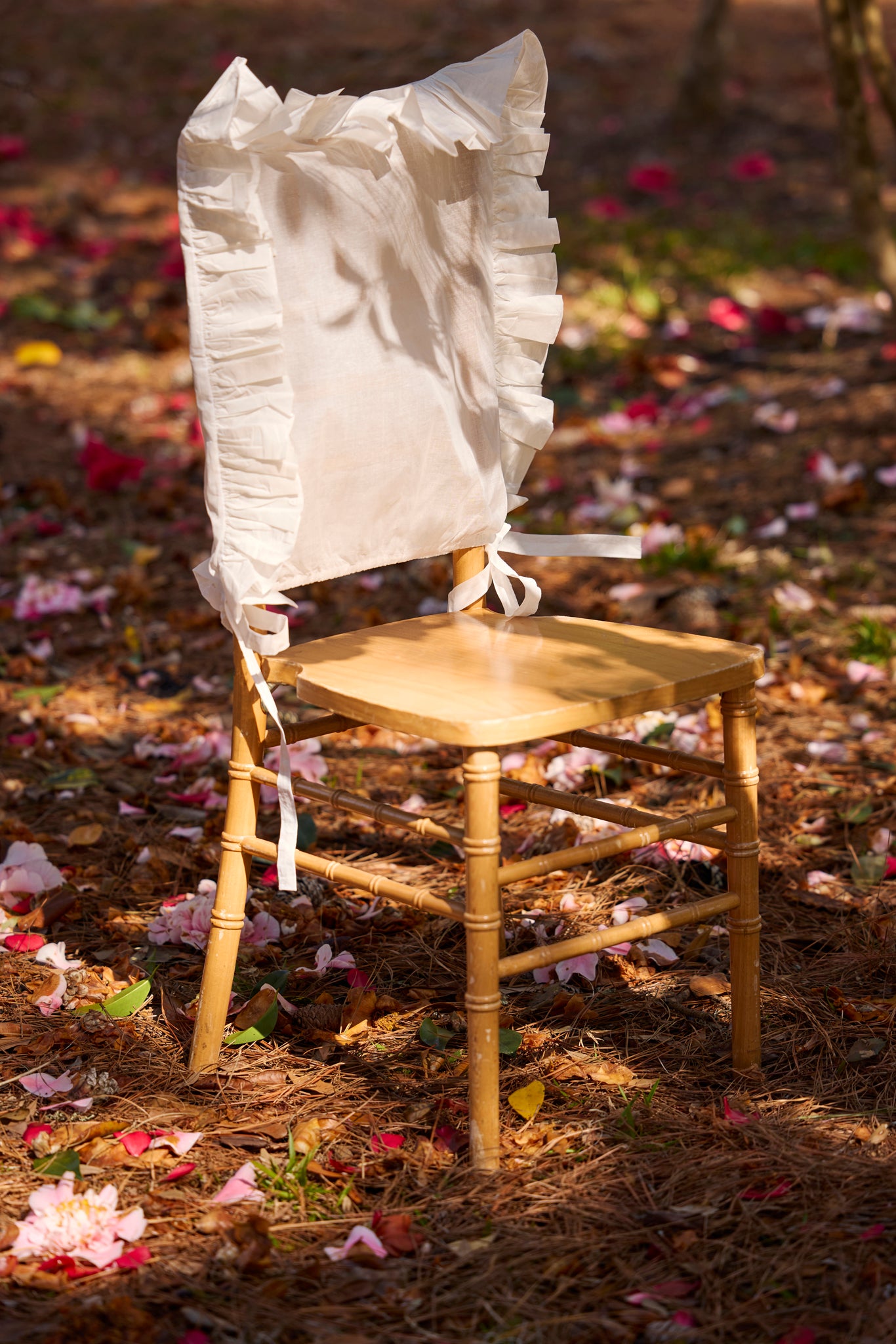 ORGANDY RUFFLED CHAIR SLIPCOVER