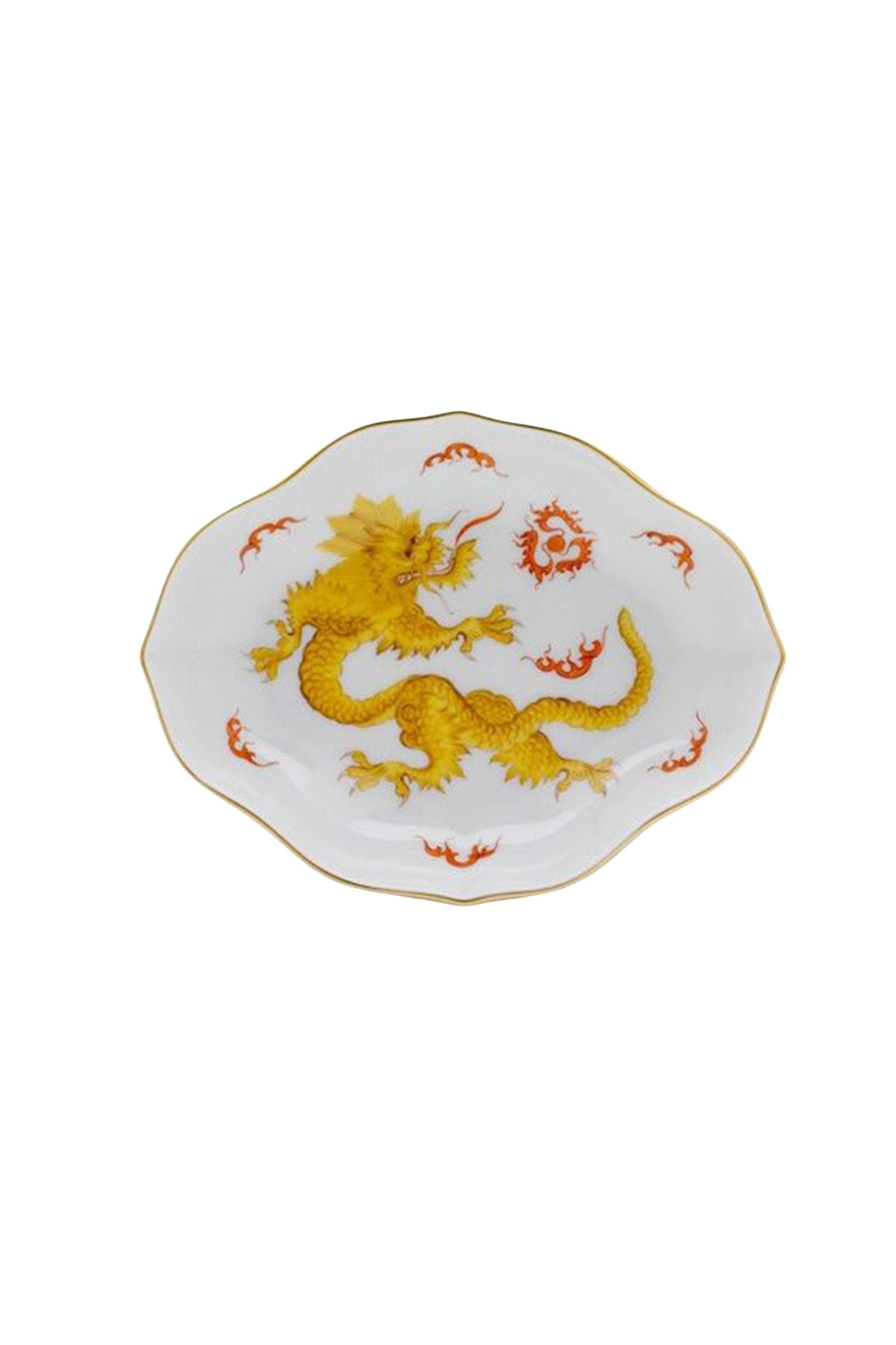 Yellow Dragon Servicing Dishes. The Chinese Ming Dragon is one of Meissen's oldest and most popular designs. It stands for supernatural wisdom, for the spirit of change, for sun, light, and the male power of yang.