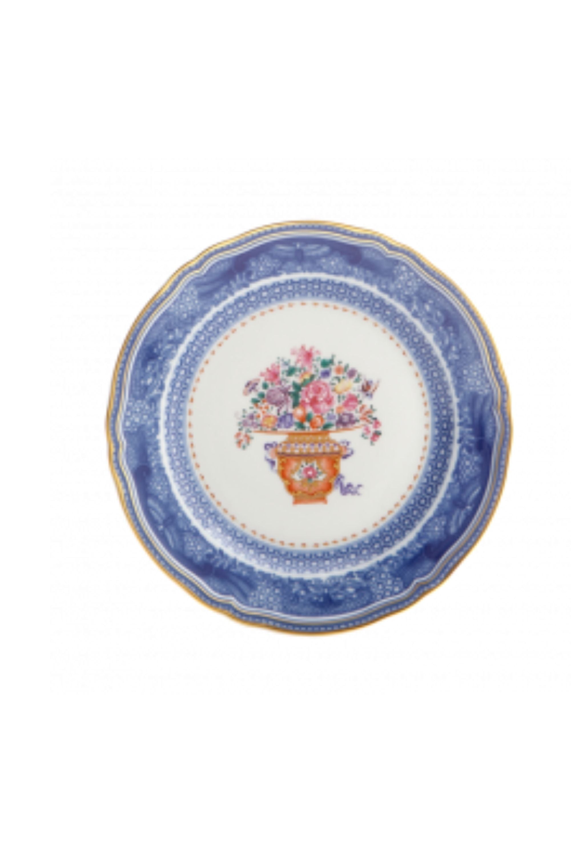 Dinnerware. A charming bouquet in a basket, adapted from an 18th-century Chinese export Hong bowl, is surrounded by the classic blue and white Fitzhugh border.