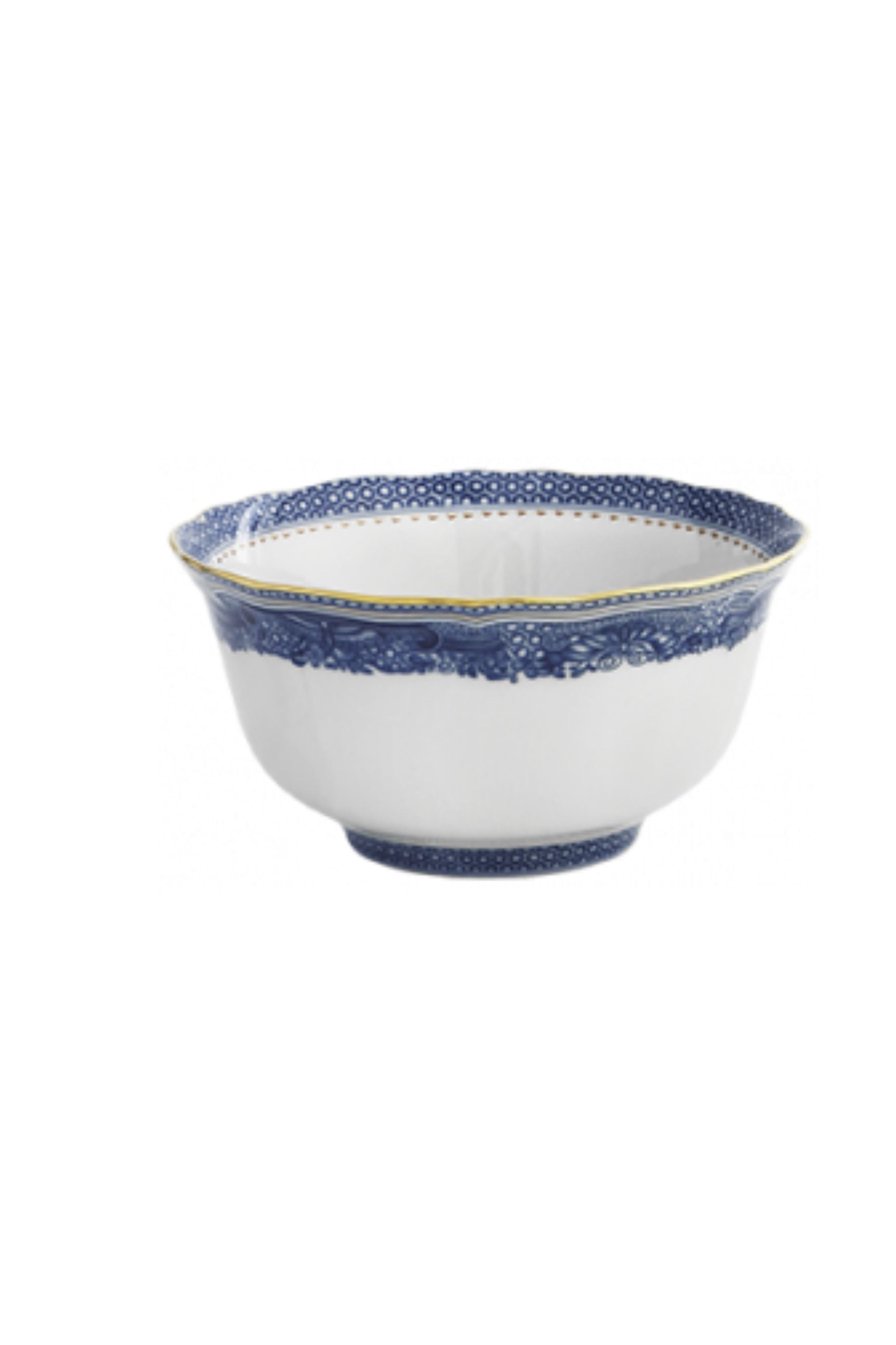 Dinnerware. A charming bouquet in a basket, adapted from an 18th-century Chinese export Hong bowl, is surrounded by the classic blue and white Fitzhugh border.