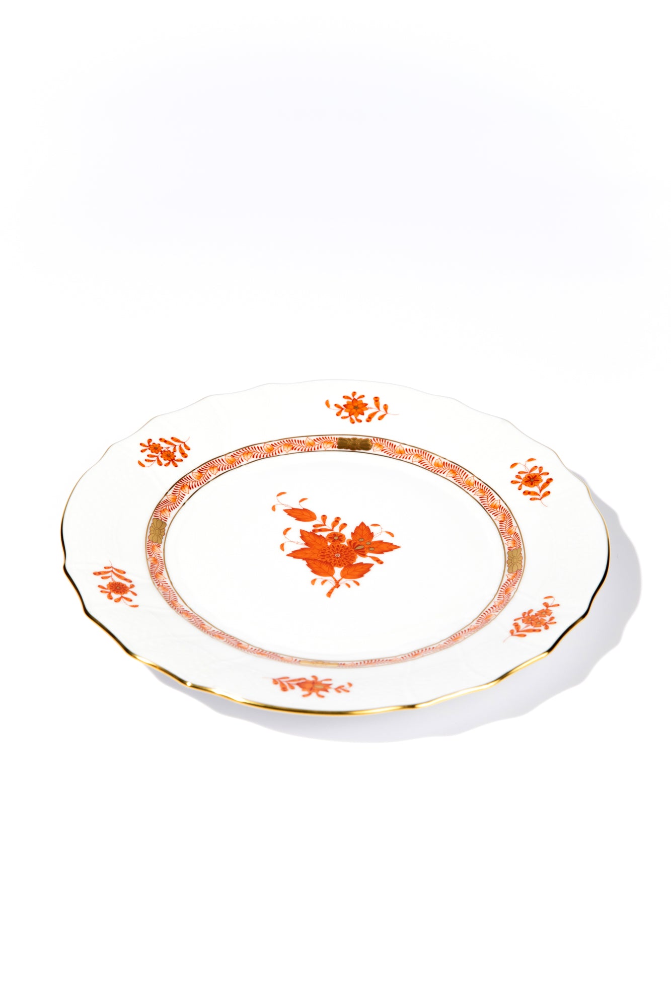 Chinese Bouquet dinnerware is Rust is one of Herend’s most popular Oriental designs from the 1930s. Each piece is hand painted on white porcelain including 24k accents.