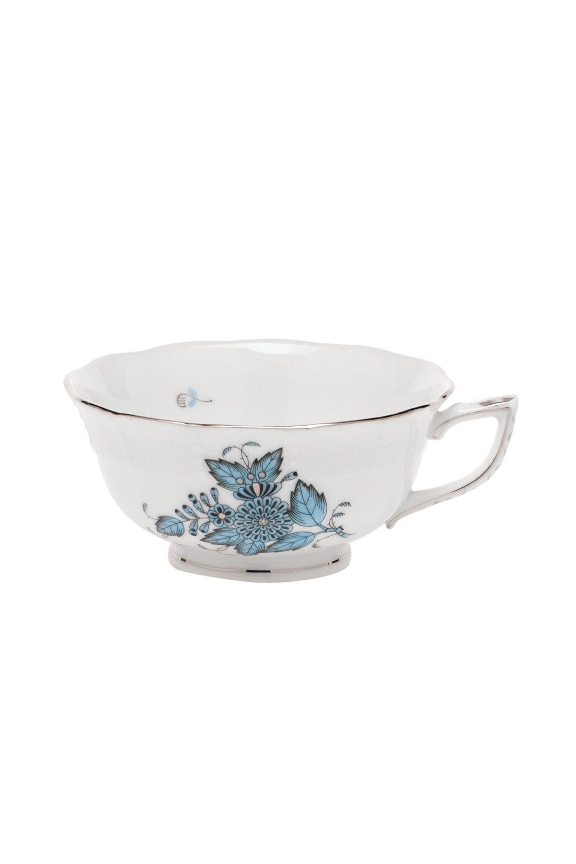 Chinese Bouquet is one of Herend’s most popular Oriental designs from the 1930s. Each piece is hand painted on white porcelain including 24k accents in turquoise and platinum.