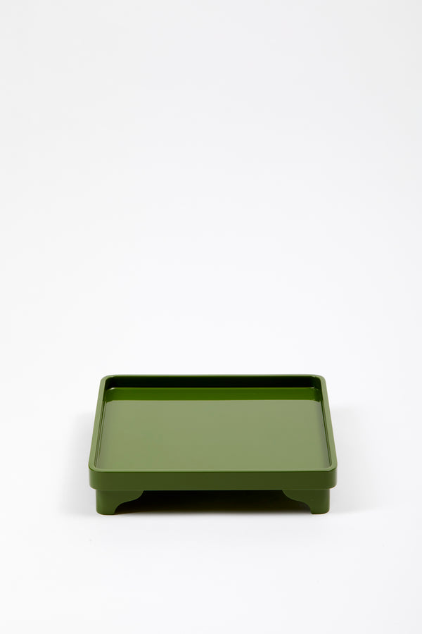 LACQUERED LETTUCE GREEN CHINESE RISER