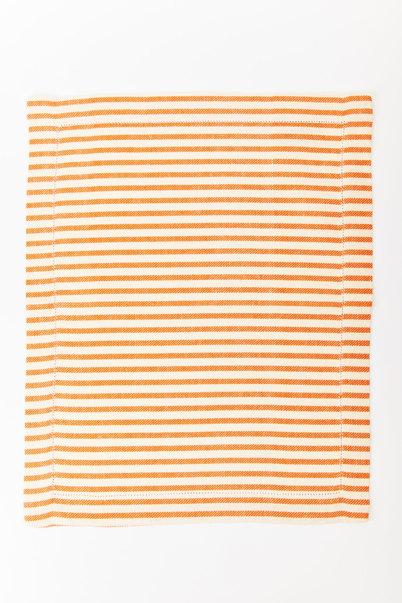 Old fashioned placemat in heavy duty blend 60% linen, 40% cotton. Made by hand in the Tuscan hills.