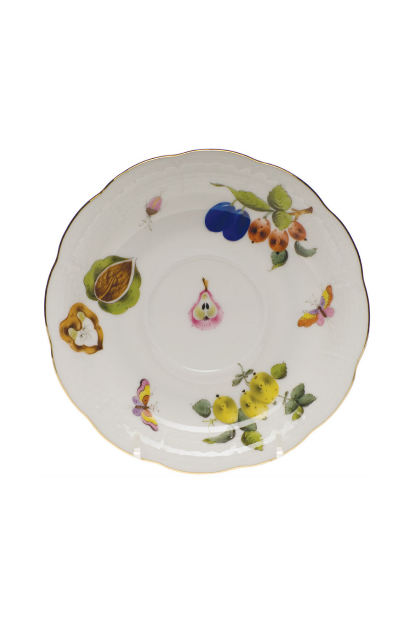 Market Garden designs on porcelain. Five piece place setting includes dinner plate, dessert plate, bread & butter plate and tea cup with saucer.