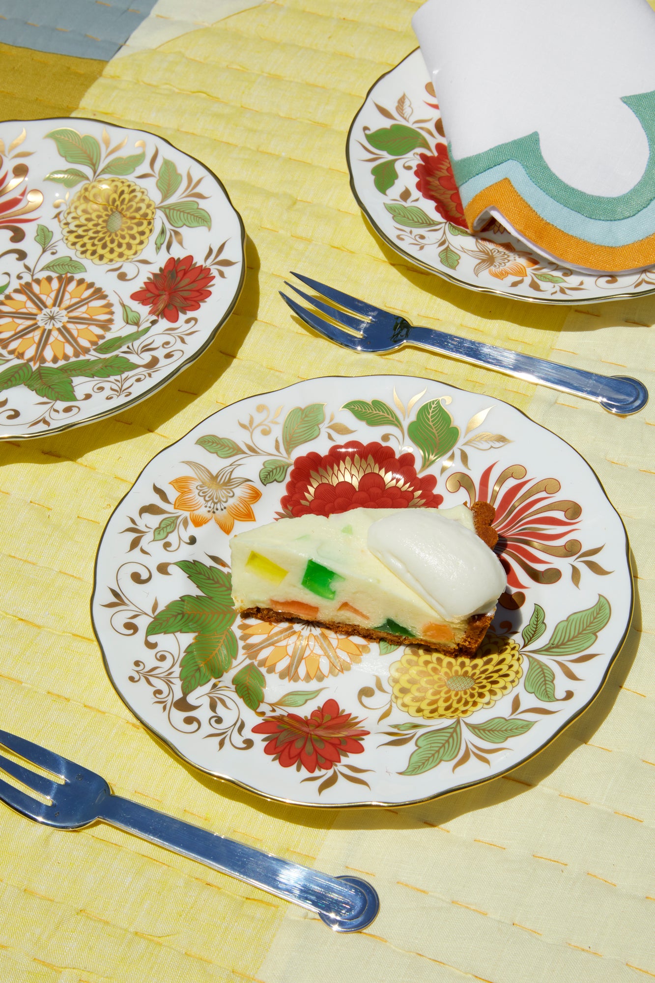 Linen dinner sized napkin with triple French stitch appliqué scallops made in Madeira, Portugal.