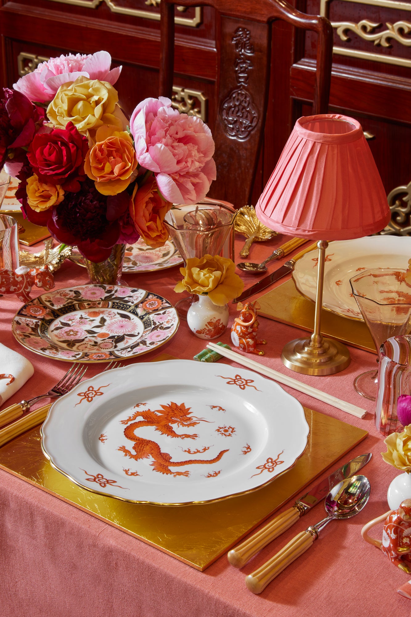 The Chinese Ming Orange-Red Dragon dinner plate is one of Meissen's oldest and most popular designs.
