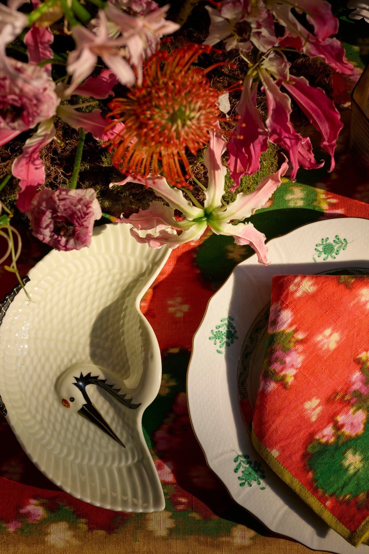 CRANE CRESCENT PLATE
