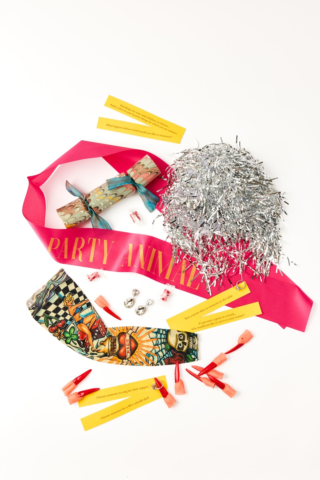 SET OF 6 SUBLIME MARBLED PARTY CRACKERS