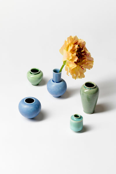 SET OF 5 MINIATURE VASES