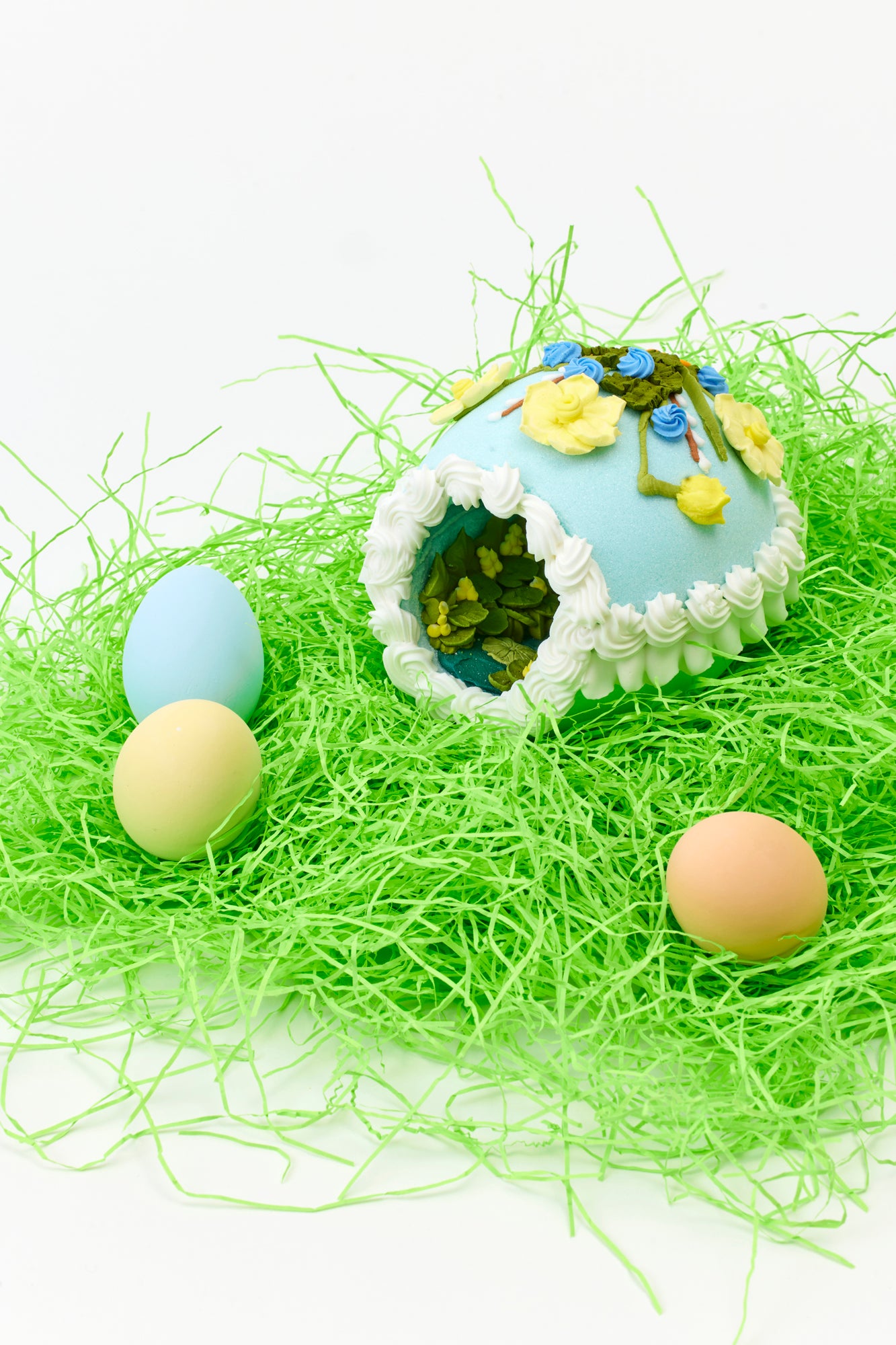 Sugar egg with frog inside.