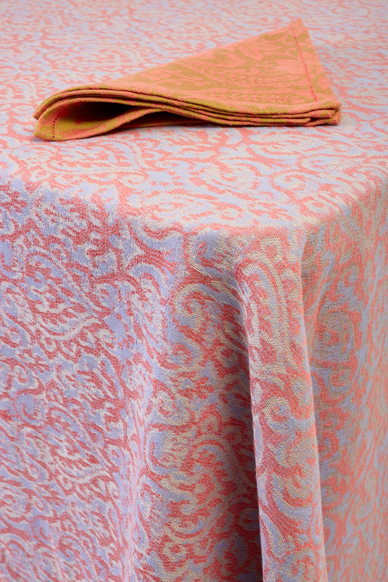 Lilac jacquard tablecloth. Made by hand in the Tuscan hills.