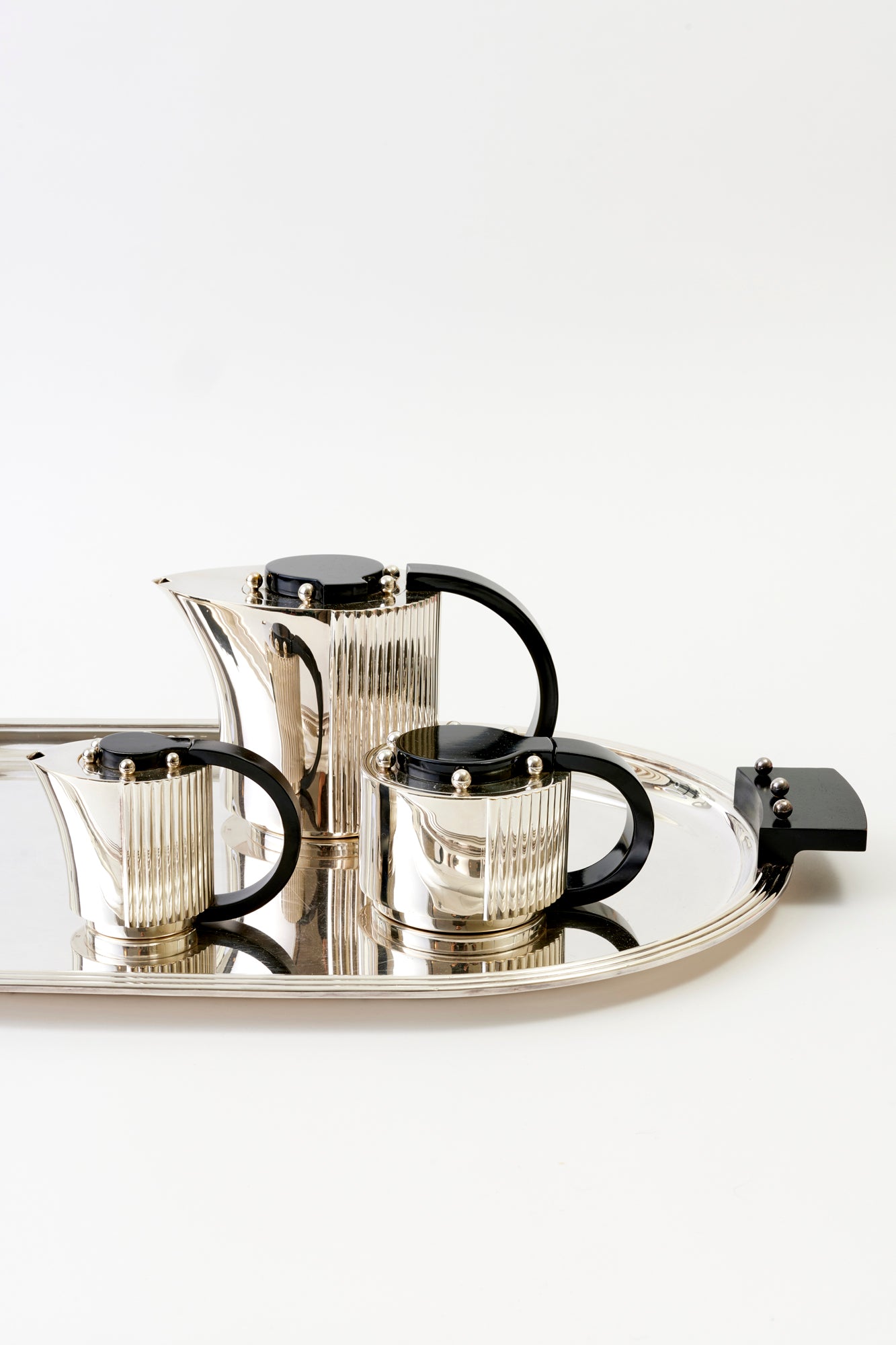 Silver-plated coffee service from Puiforcat's workshop.