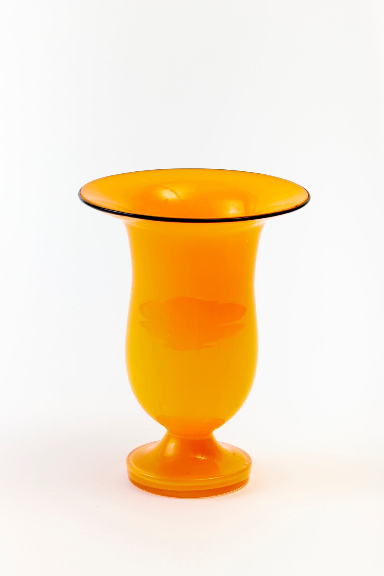 VINTAGE ORANGE GLASS VASE