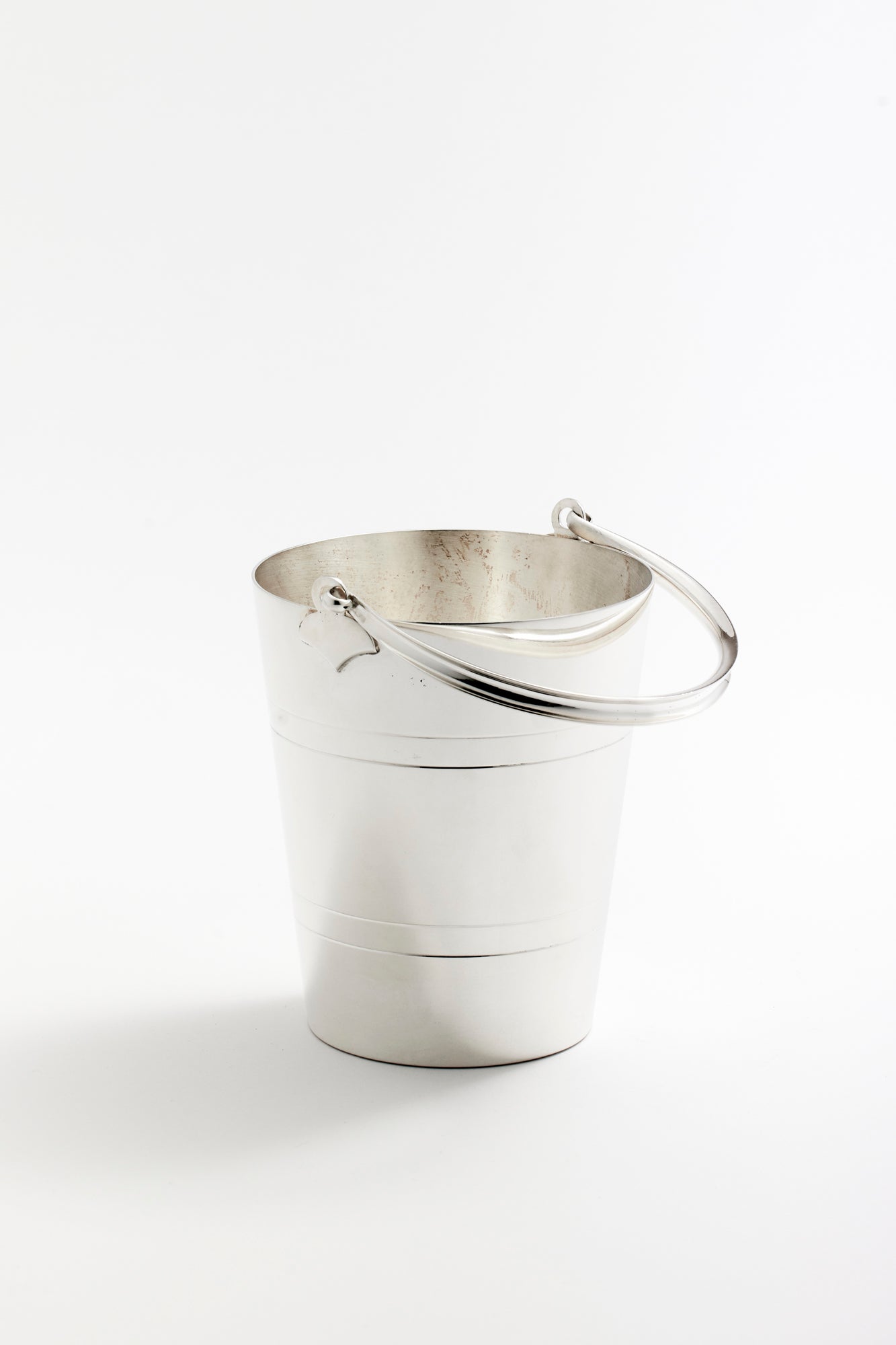 VINTAGE SILVER ICE PAIL WITH HANDLE