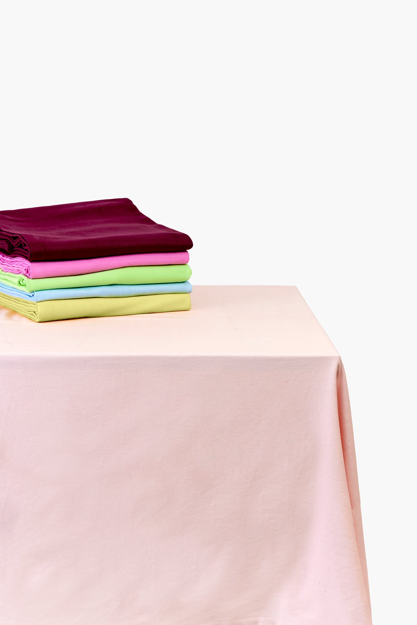 Color-block linen tablecloths in variety of colors.