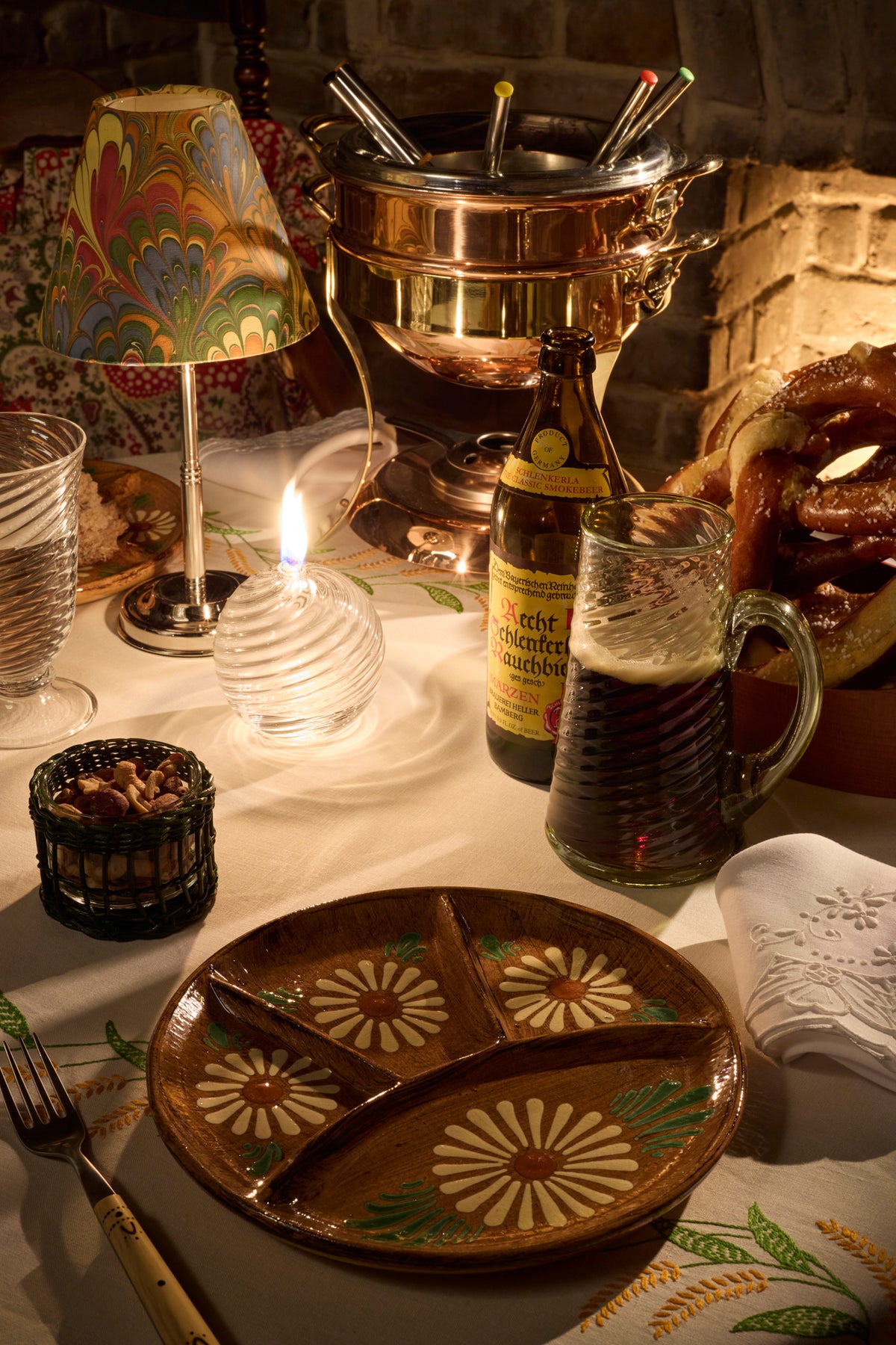 TWIST OIL LANTERN
