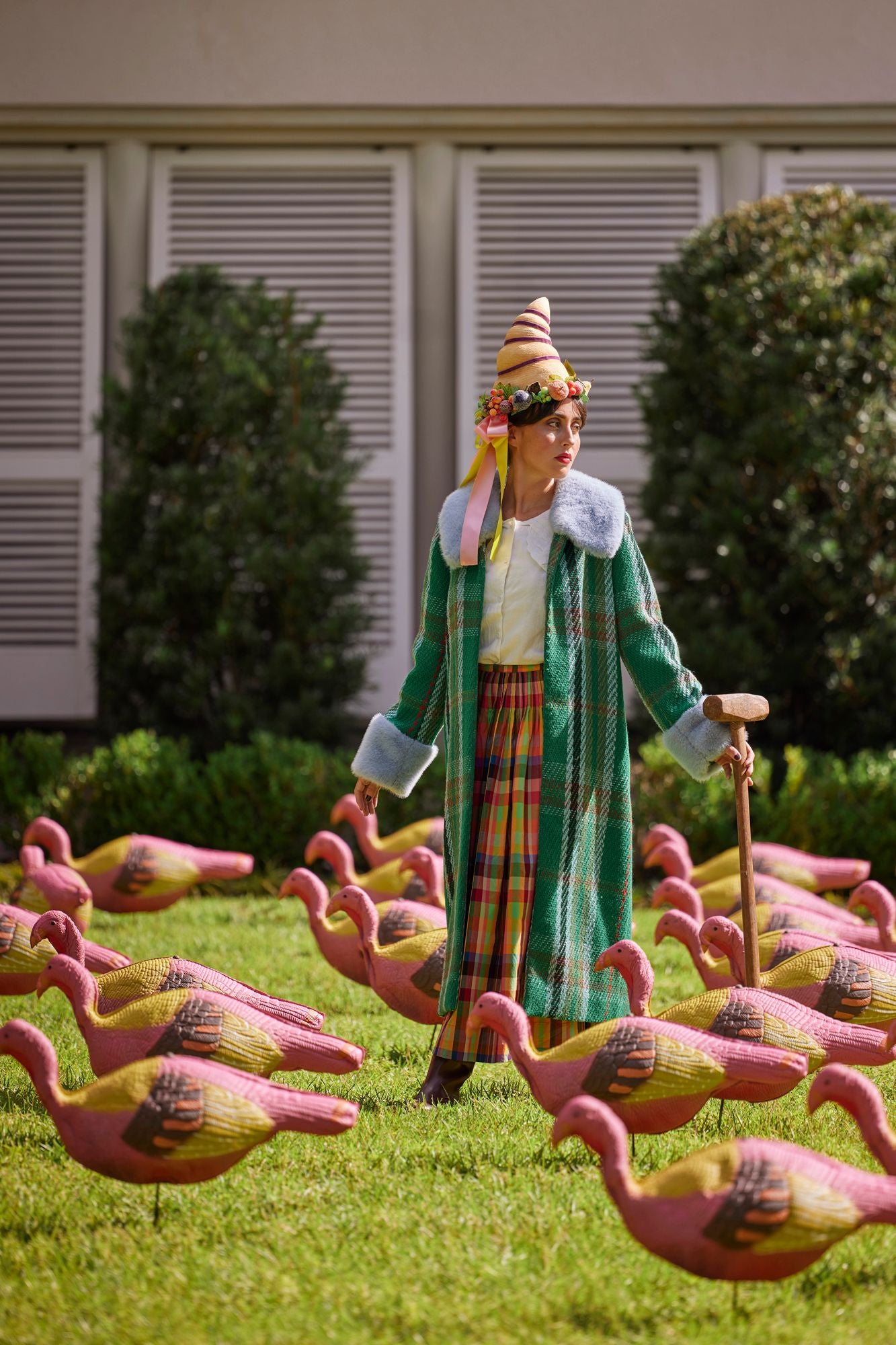 SET OF 10 WILD TURKEY LAWN DECOYS