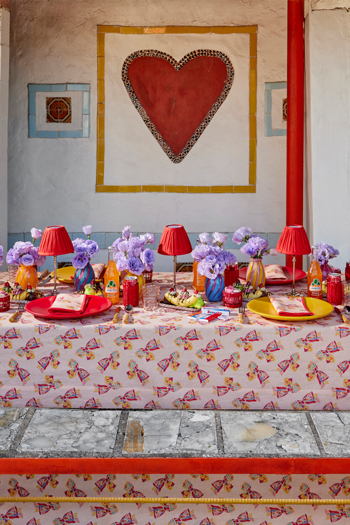 RAIN-BOW TABLECLOTH-TO-THE-FLOOR 