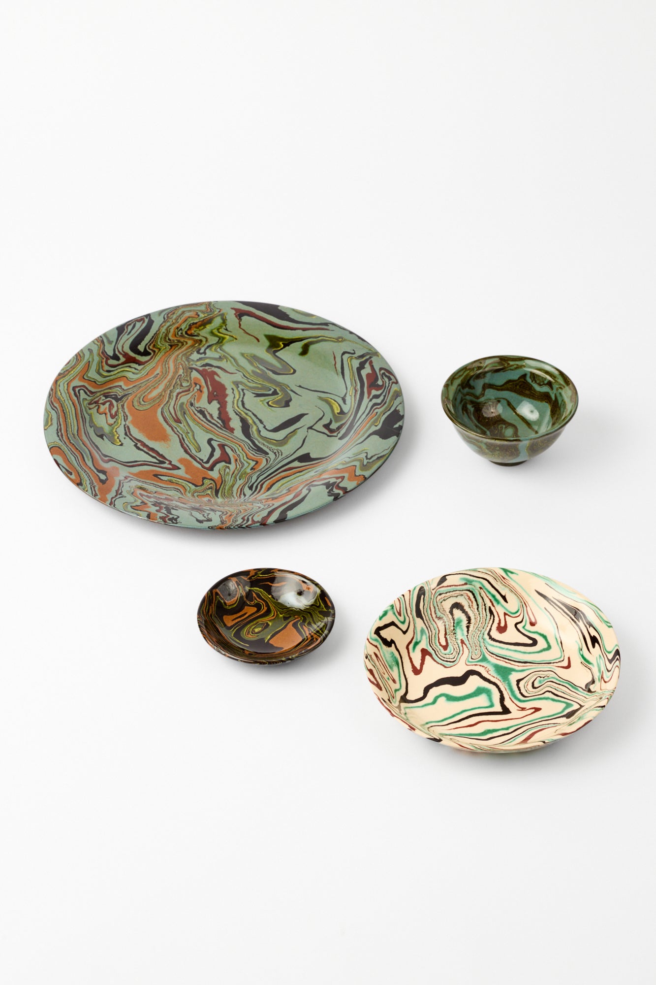 MARBLED CERAMIC DINNERWARE