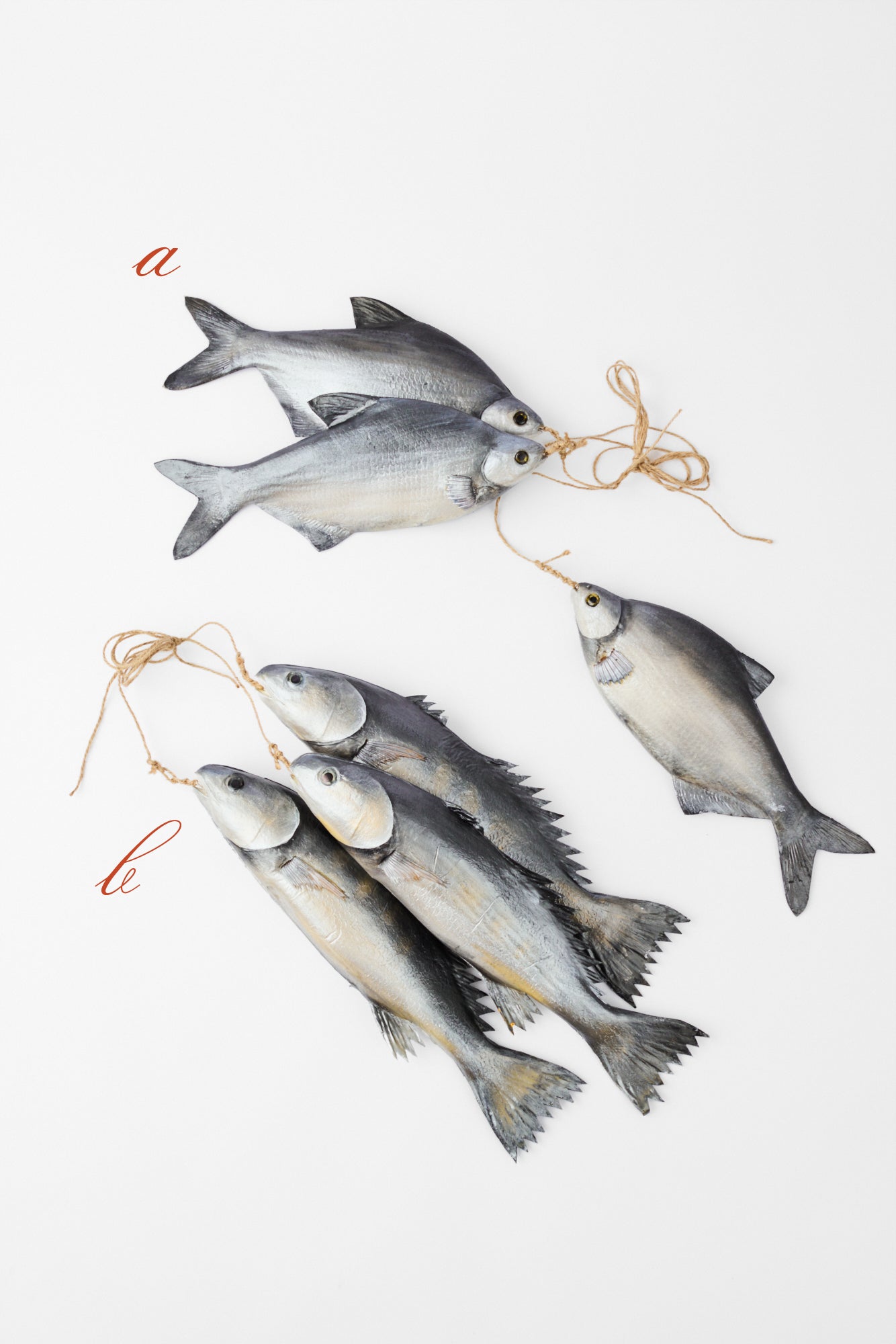 TROMPE L'OEIL STRINGER OF FISH