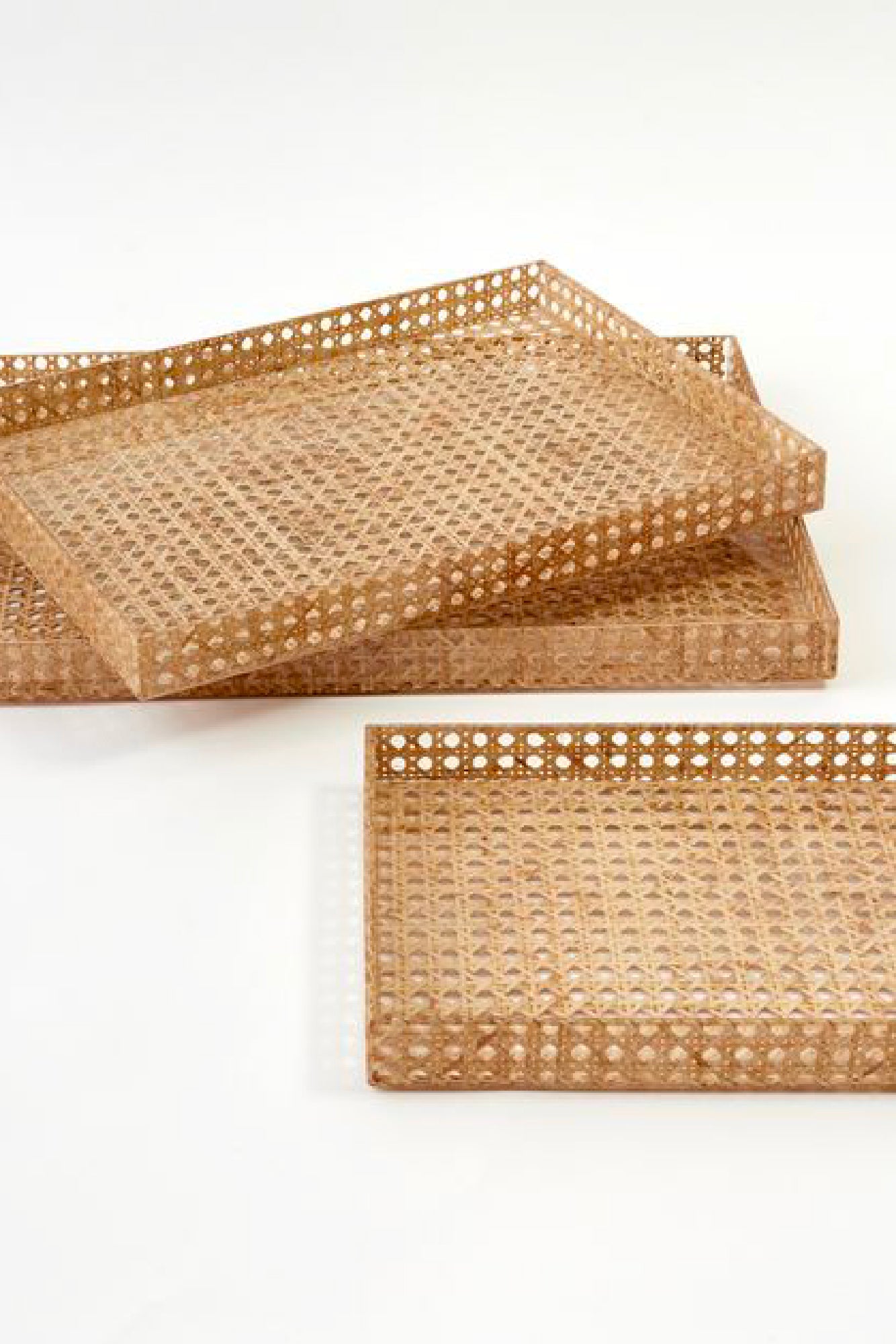 ACRYLIC CANNAGE SERVING TRAY