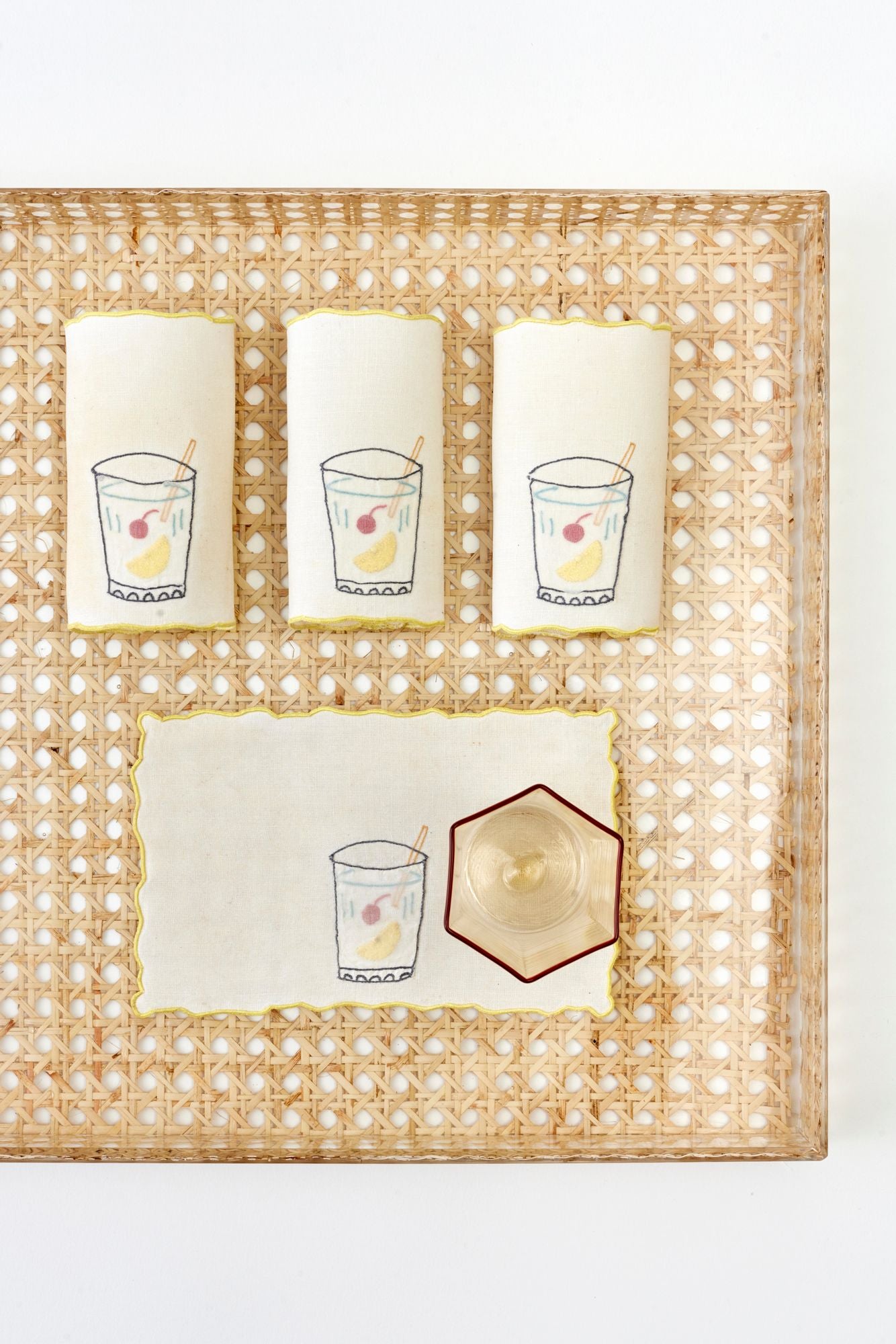 SET OF 4 VINTAGE COCKTAIL NAPKINS.