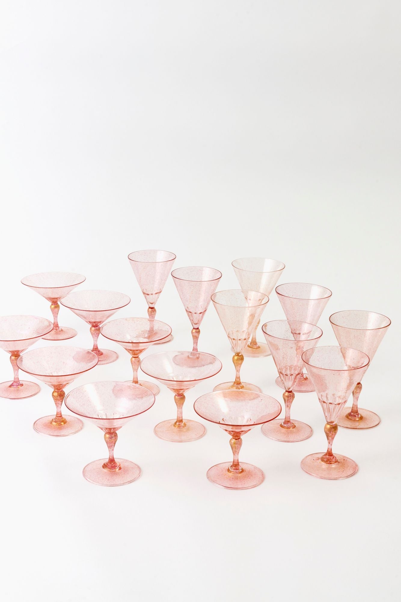 SERVICE FOR 8 VINTAGE PINK VENETIAN GOBLETS.