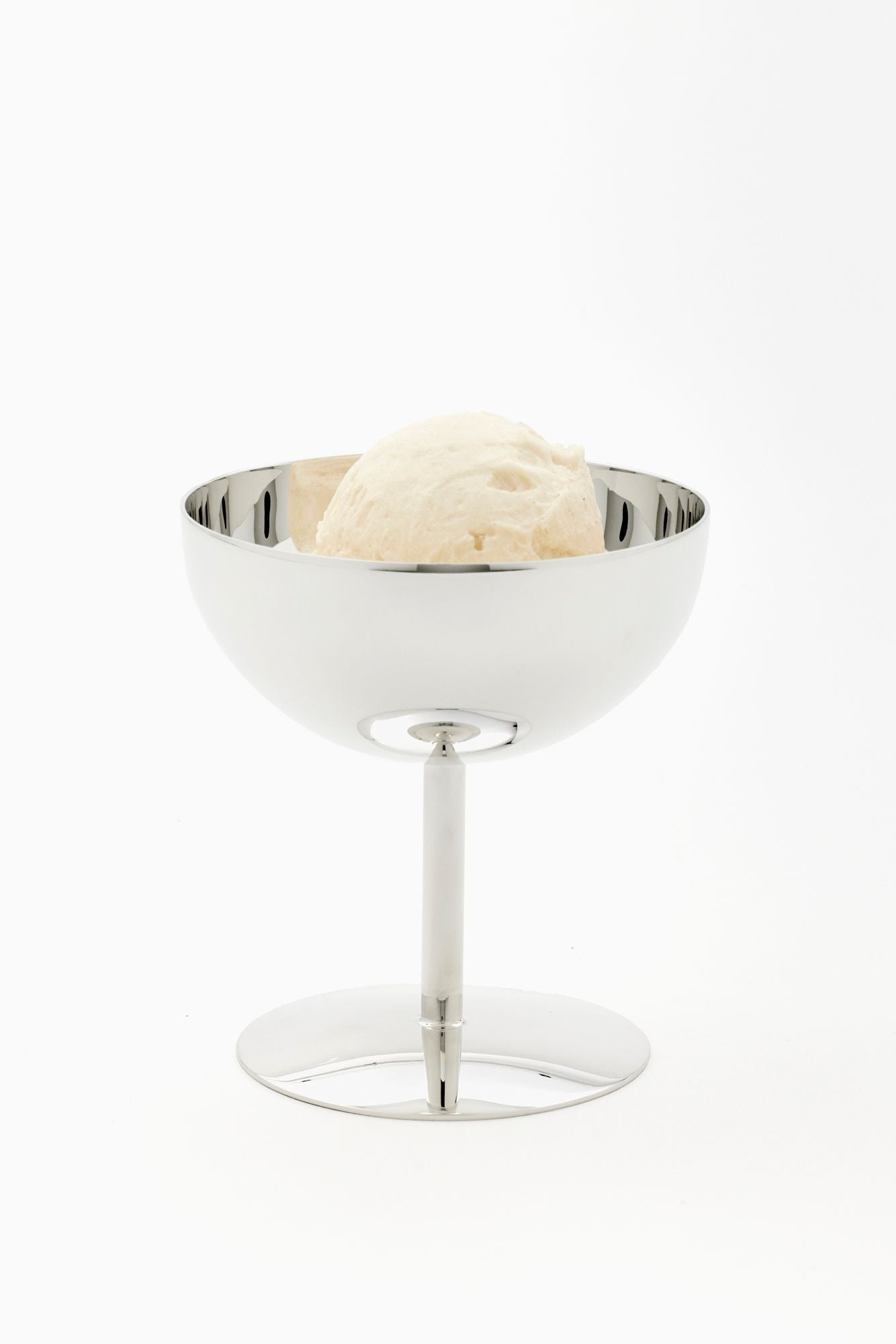 SILVER ICE CREAM BOWL.