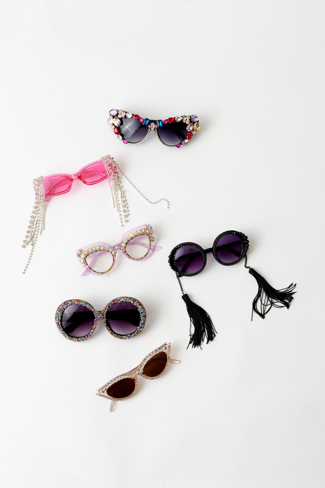 SET OF 6 PARTY GLASSES.