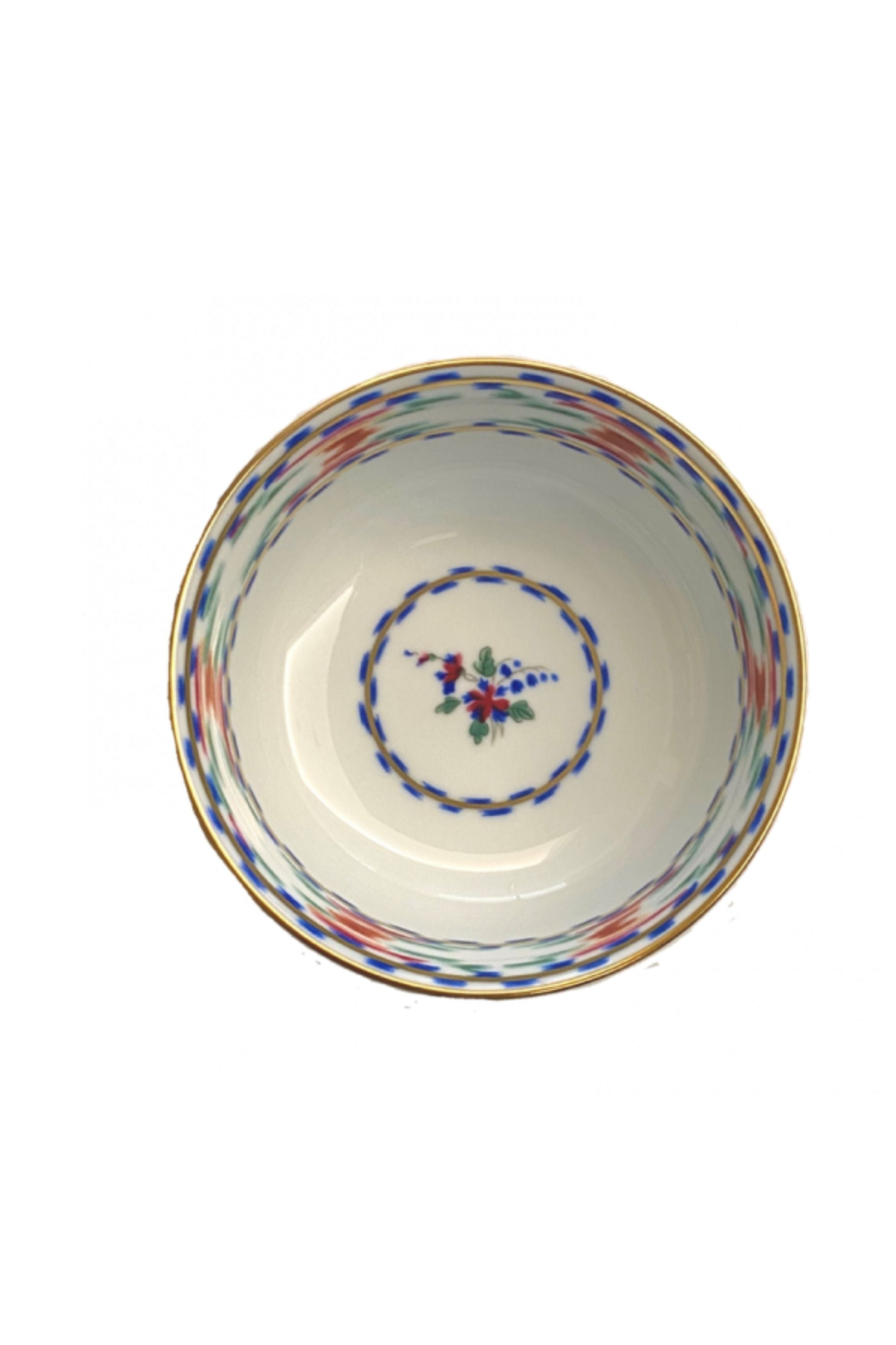 BARGELLO DINNERWARE