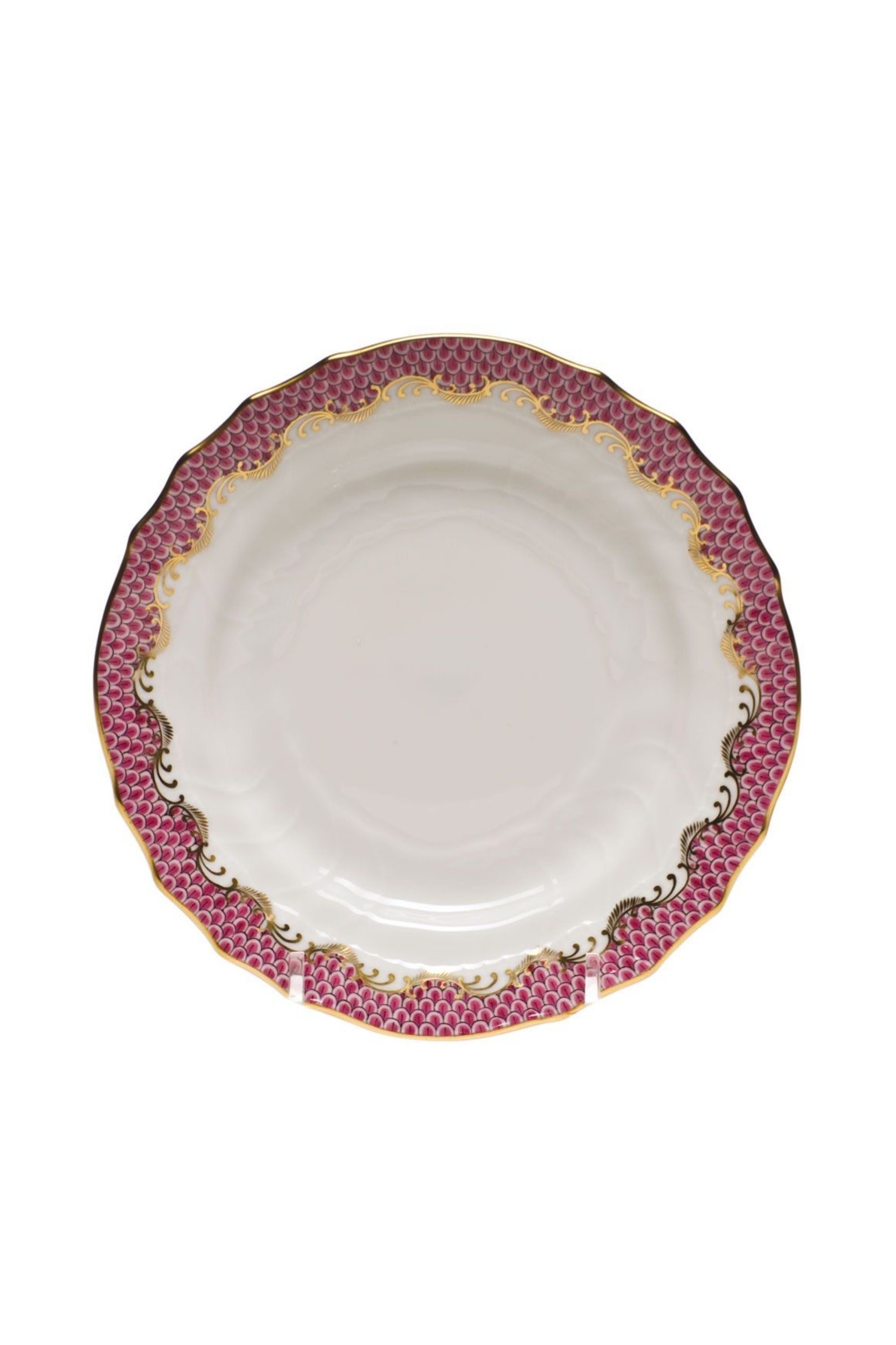 FISH SCALE PINK DINNERWARE