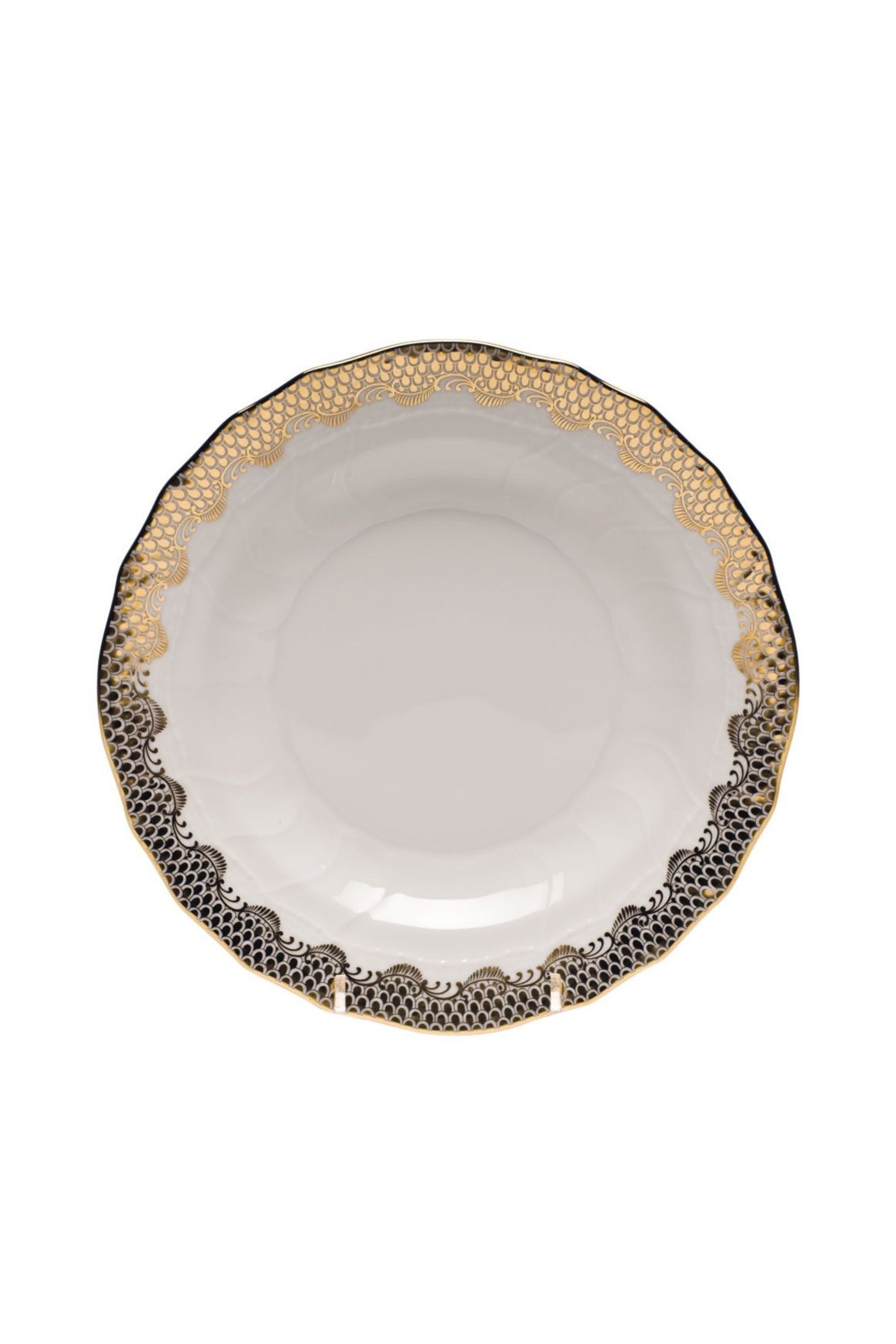 FISH SCALE GOLD DINNERWARE