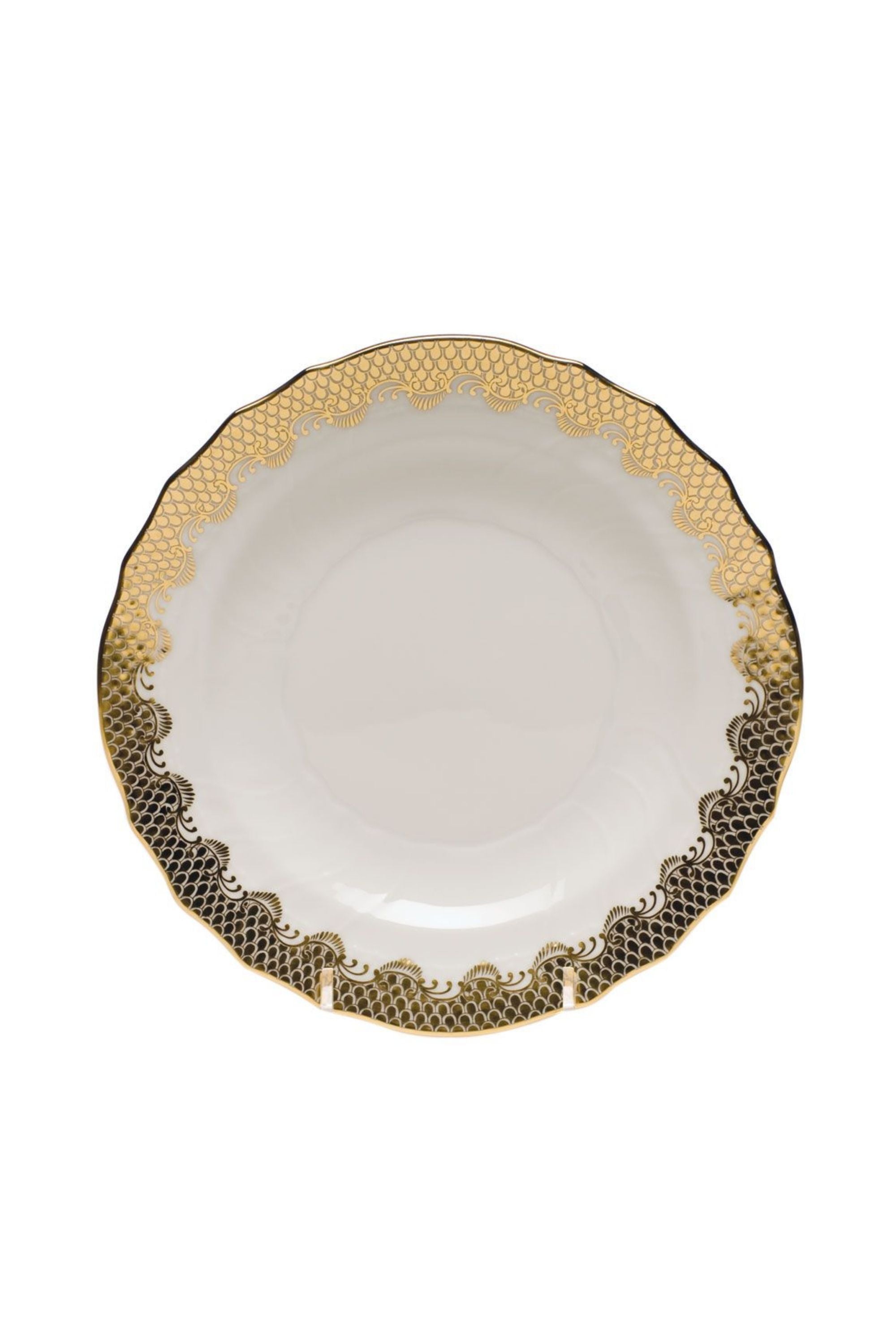 FISH SCALE GOLD DINNERWARE