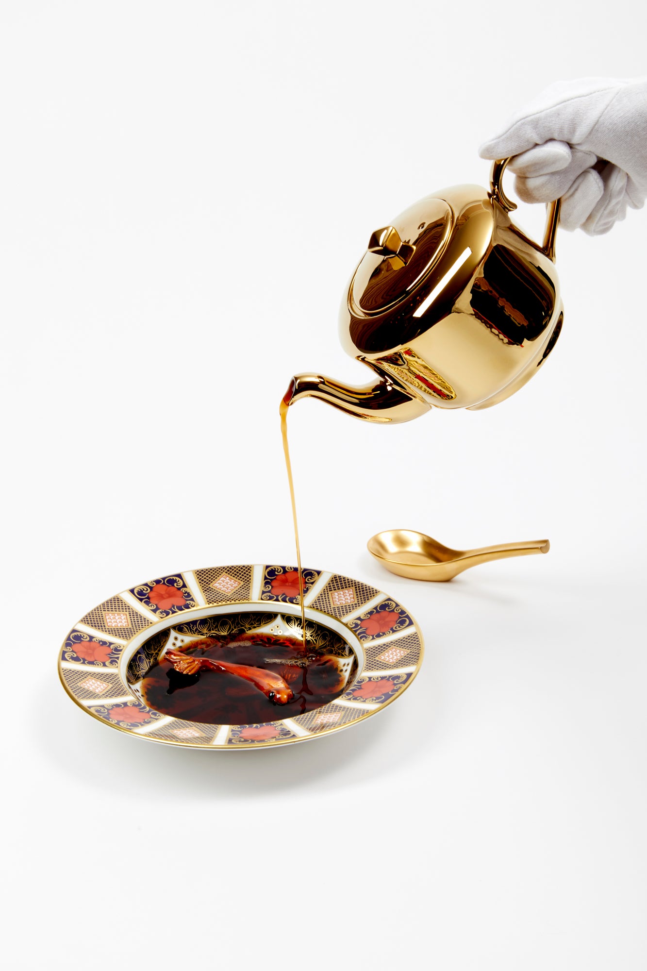 Rim soup bowl for soup, salad, and dessert. Handmade in England by Royal Crown Derby. Iron red, cobalt blue, and 22 karat gold.