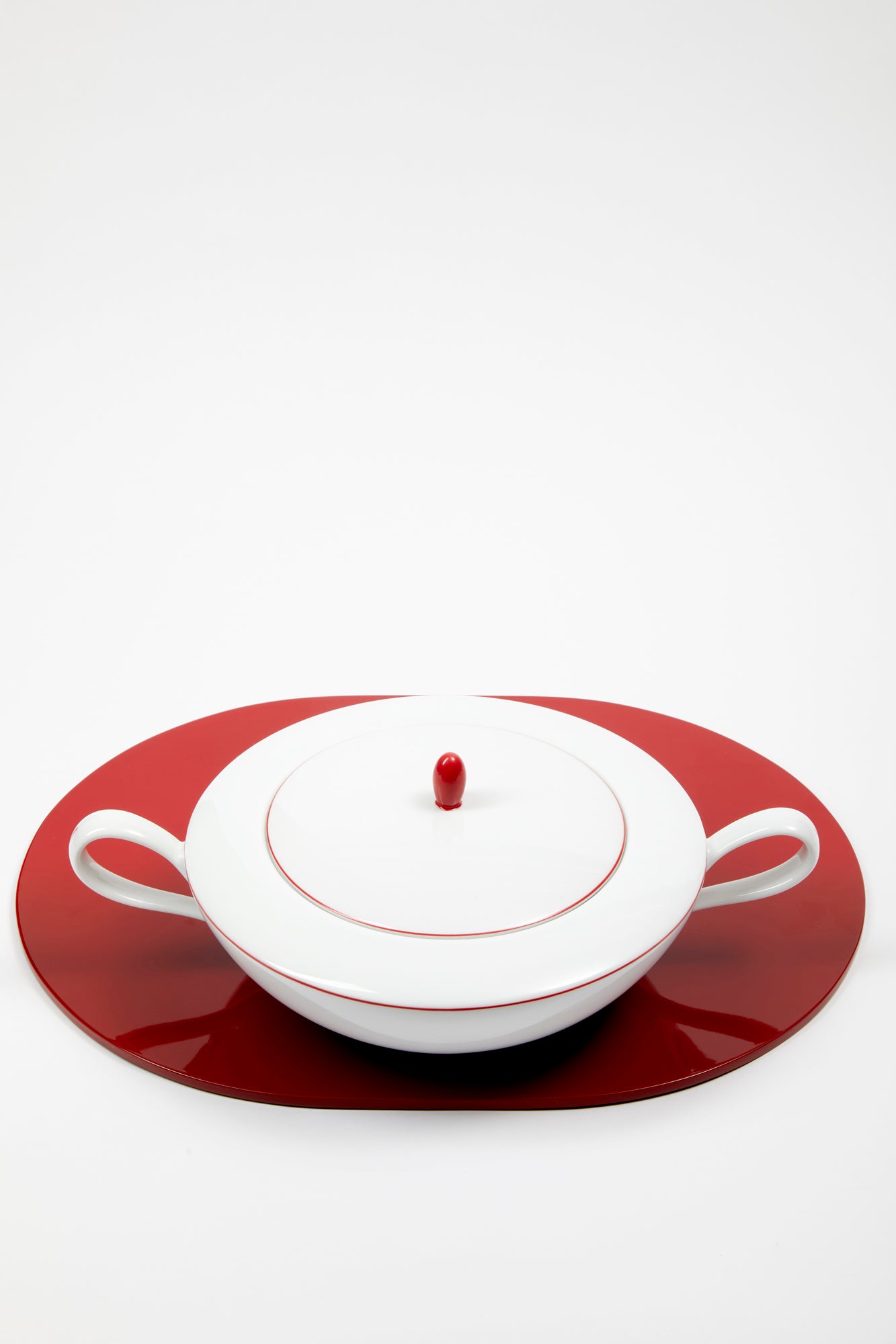 MONCEAU VERMILLION SOUP TUREEN