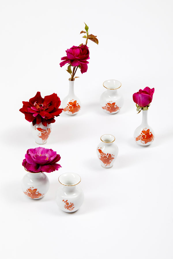 CHINESE BOUQUET RUST BUD VASES