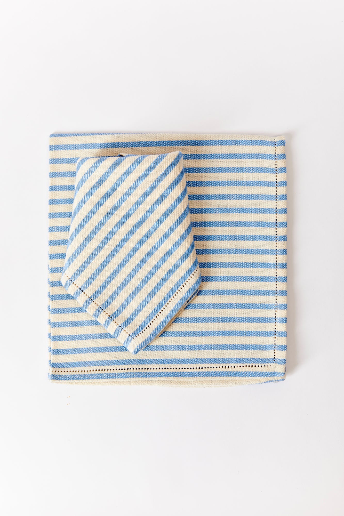 STRIPED DINNER NAPKIN