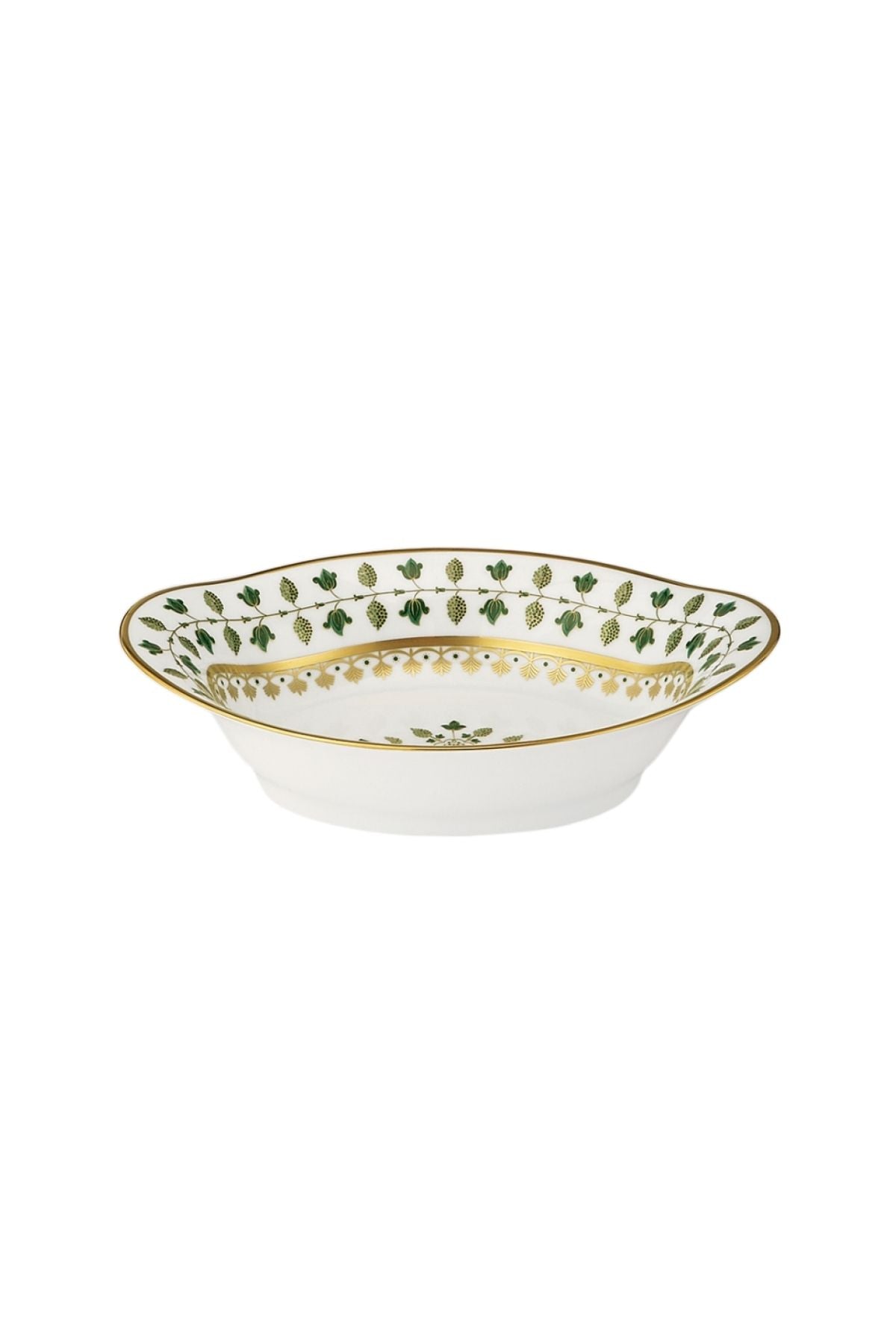 Matignon Green. This elegant dinnerware was created by Robert Haviland and C. Parlon in collaboration with the then Prime Minister and is based on a Japanese design.