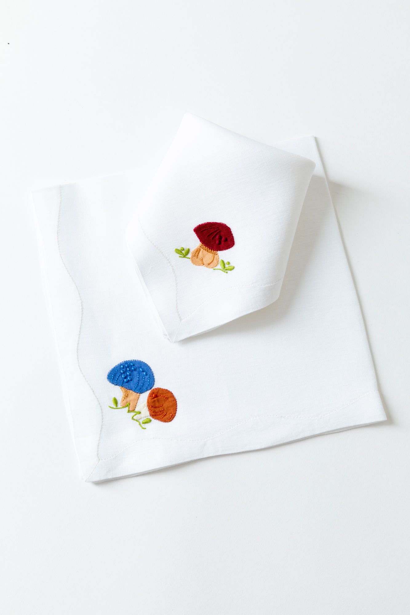 SET OF 2 SHROOM DINNER NAPKINS