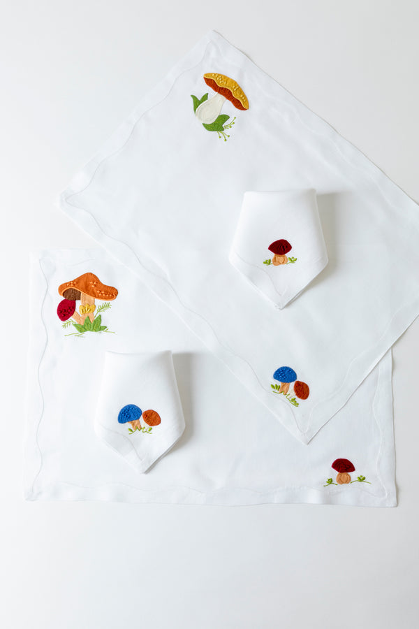 SET OF 2 SHROOM PLACEMATS